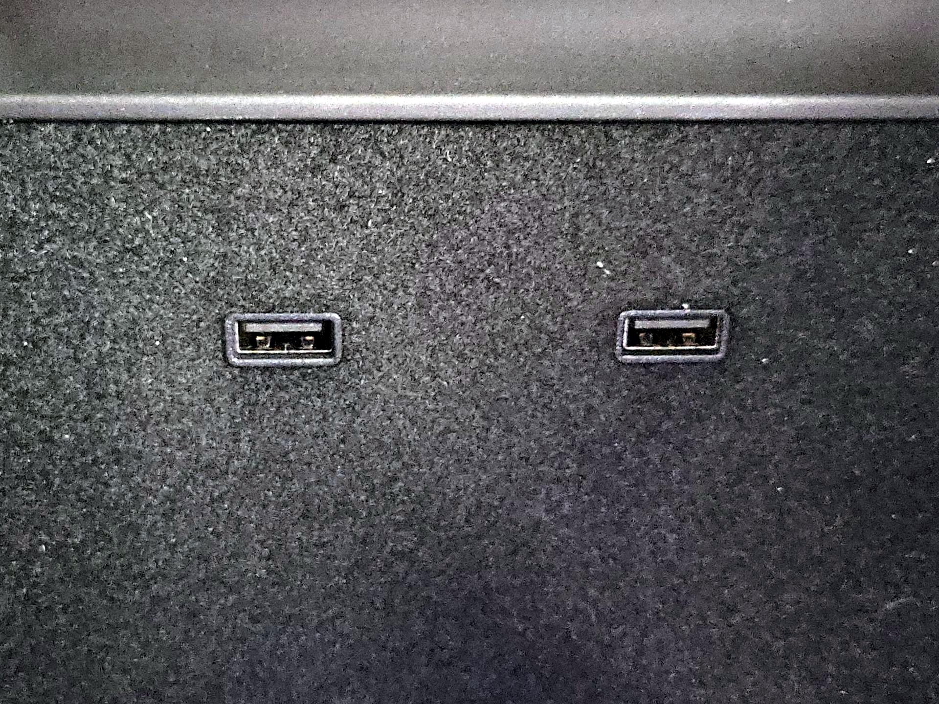 Thumbnail: 2020 Tesla Model 3 - 18