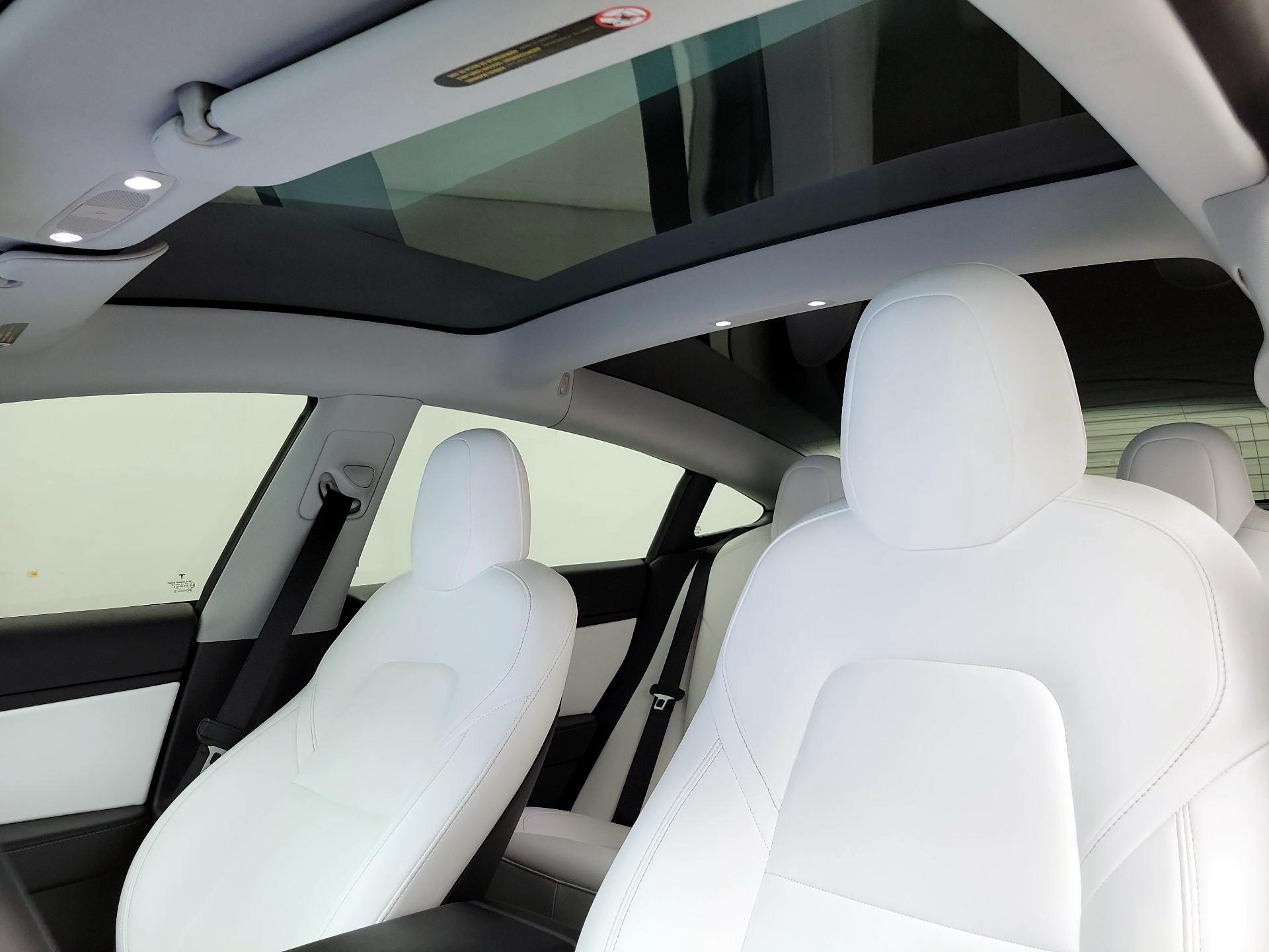 Thumbnail: 2020 Tesla Model 3 - 19