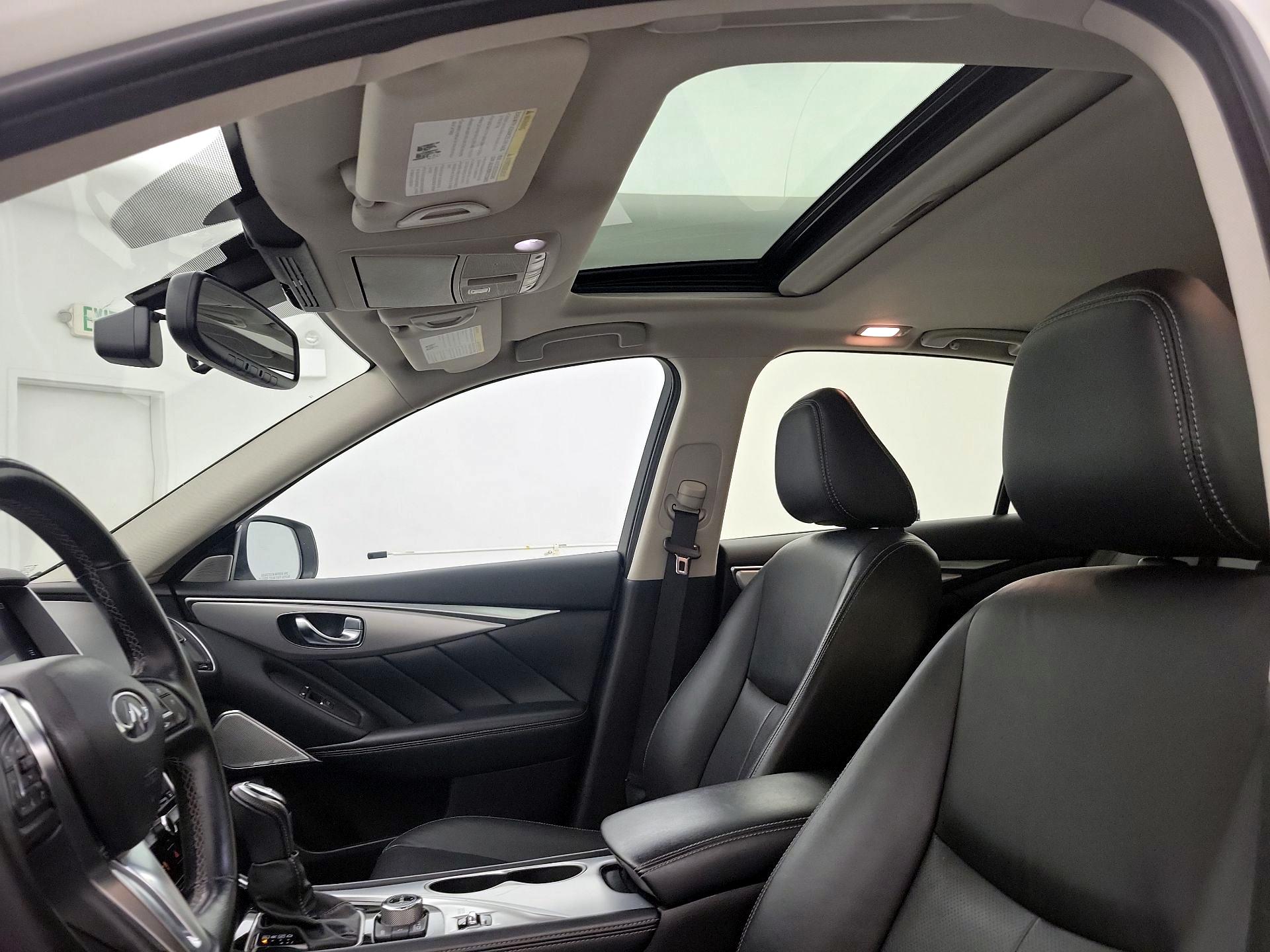 Thumbnail: 2021 INFINITI Q50 - 19