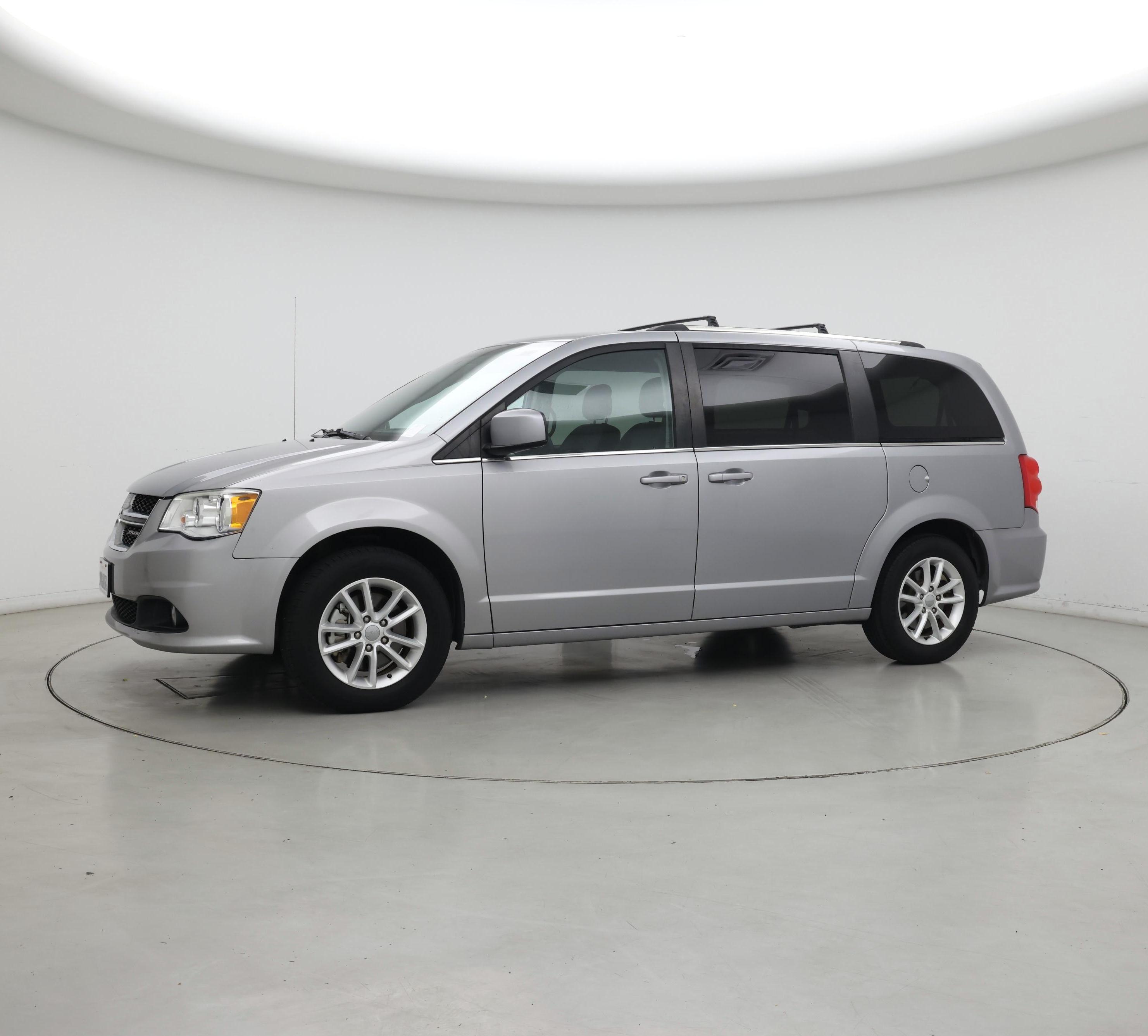 Thumbnail: 2018 Dodge Grand Caravan - 4