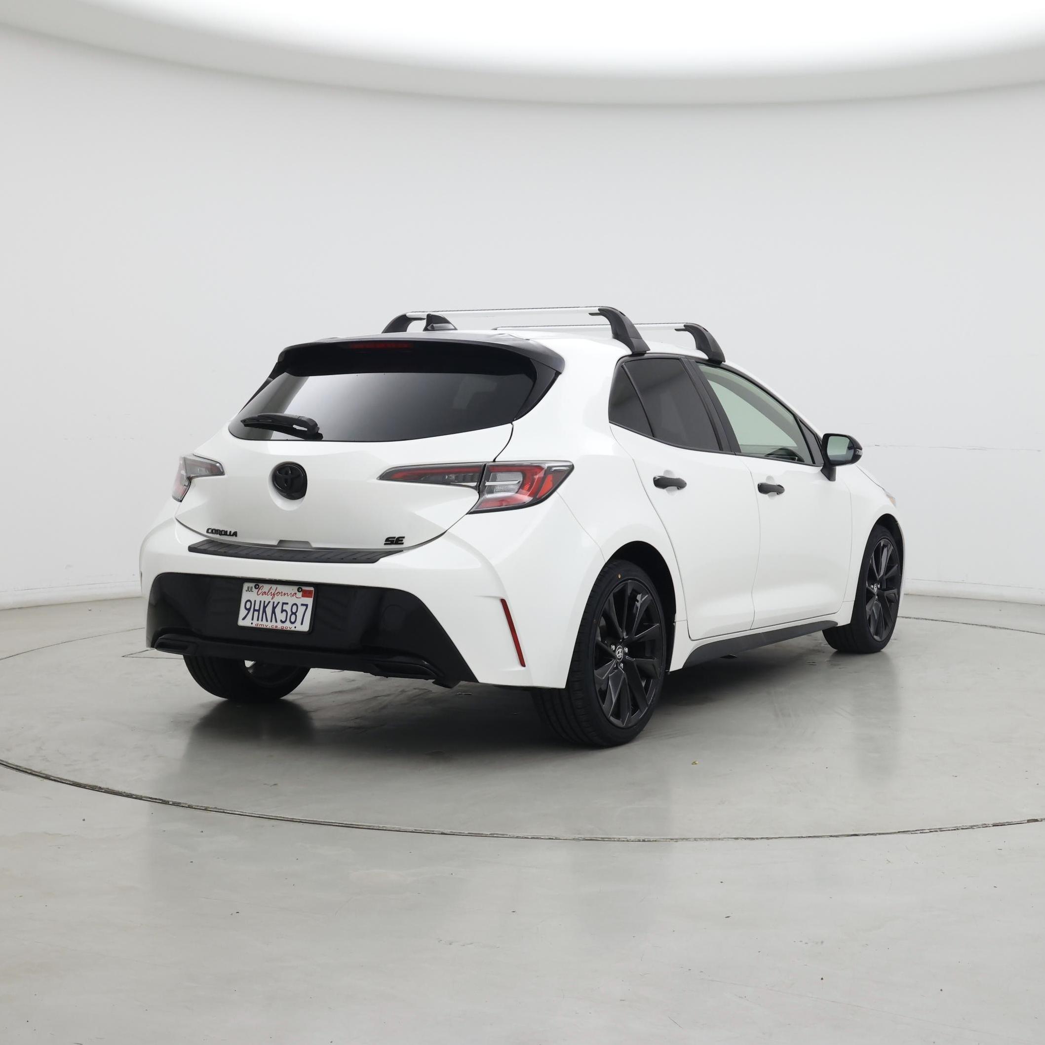 Thumbnail: 2022 Toyota Corolla - 8