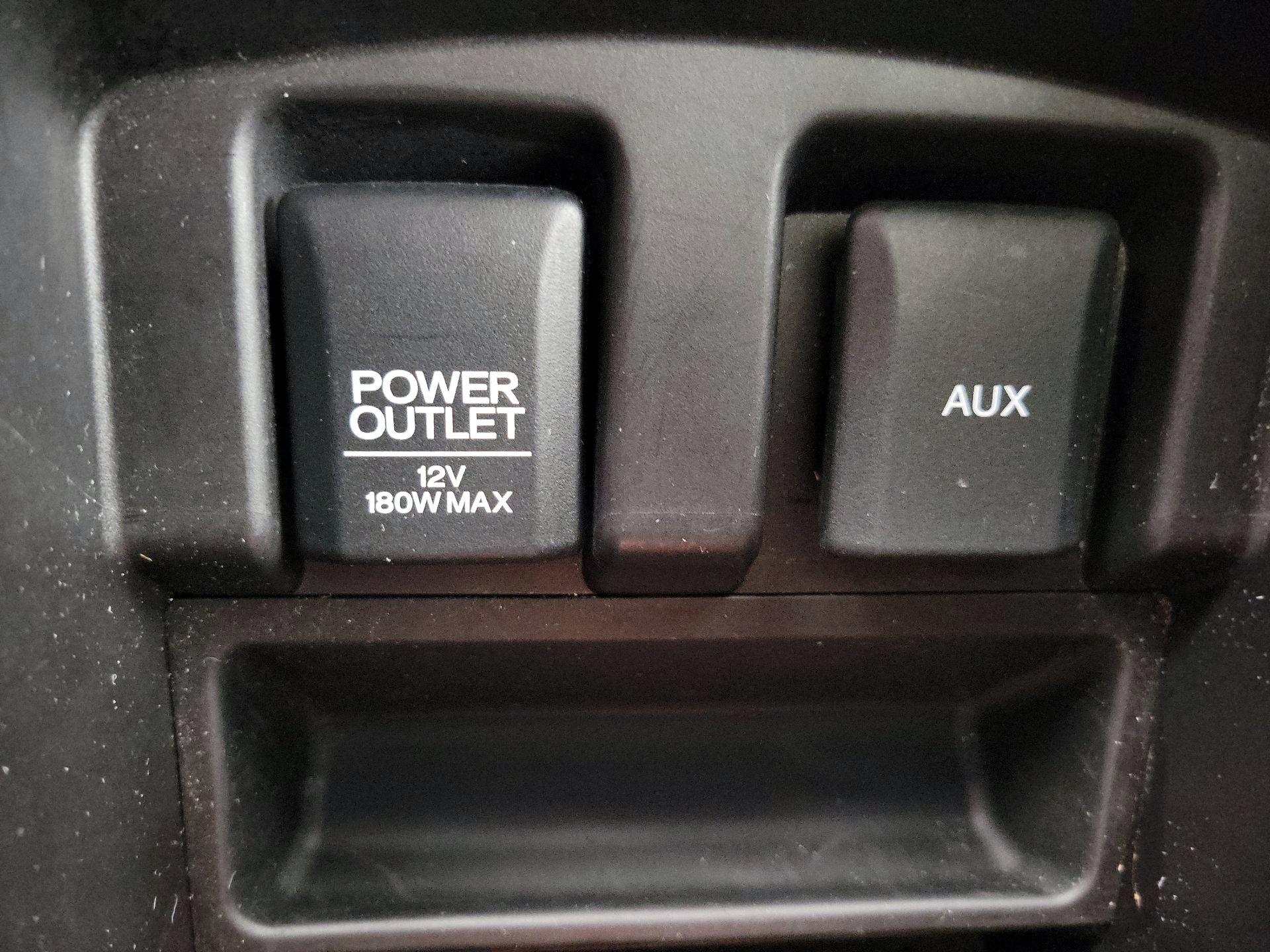 Thumbnail: 2015 Acura TLX - 18