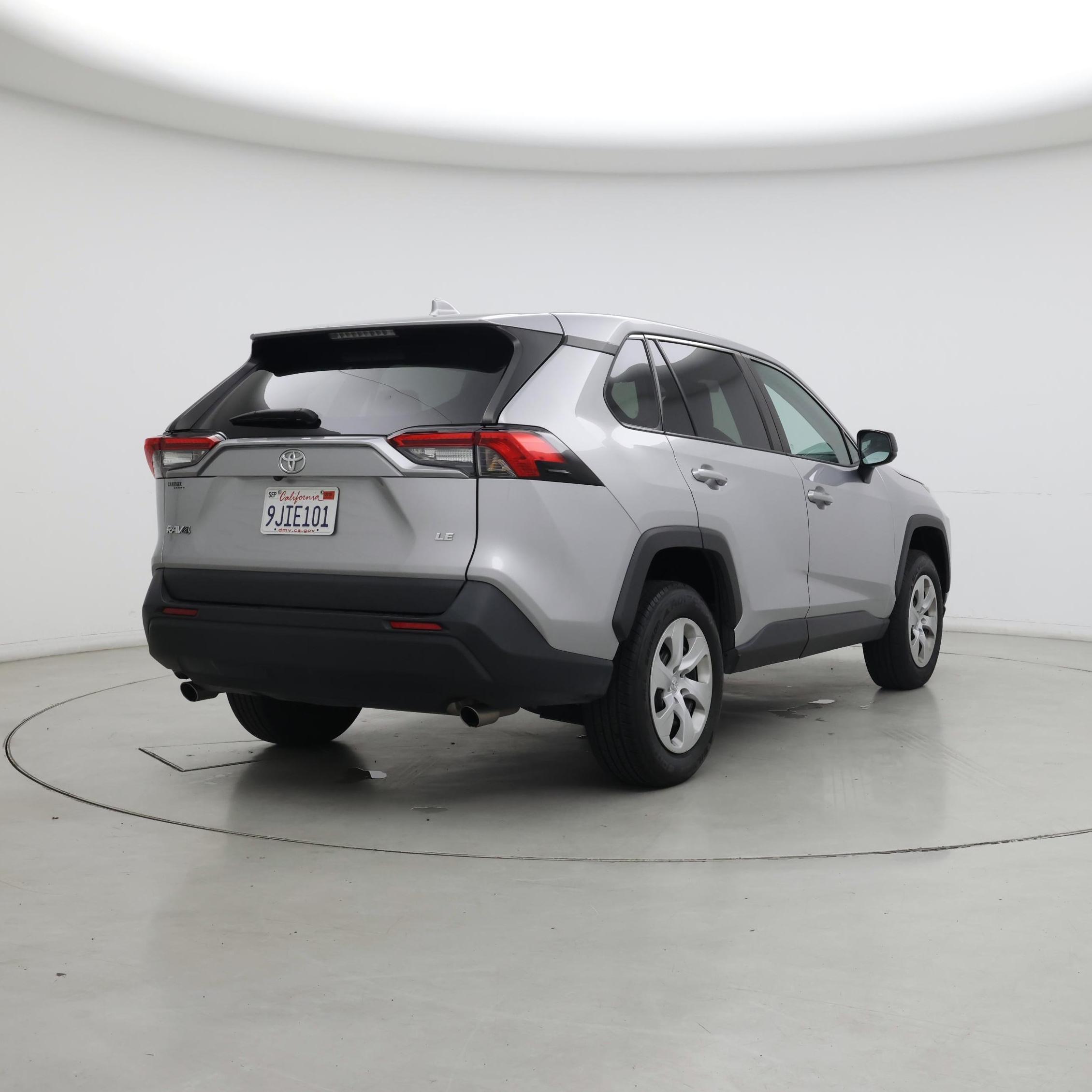 Thumbnail: 2023 Toyota RAV4 - 8