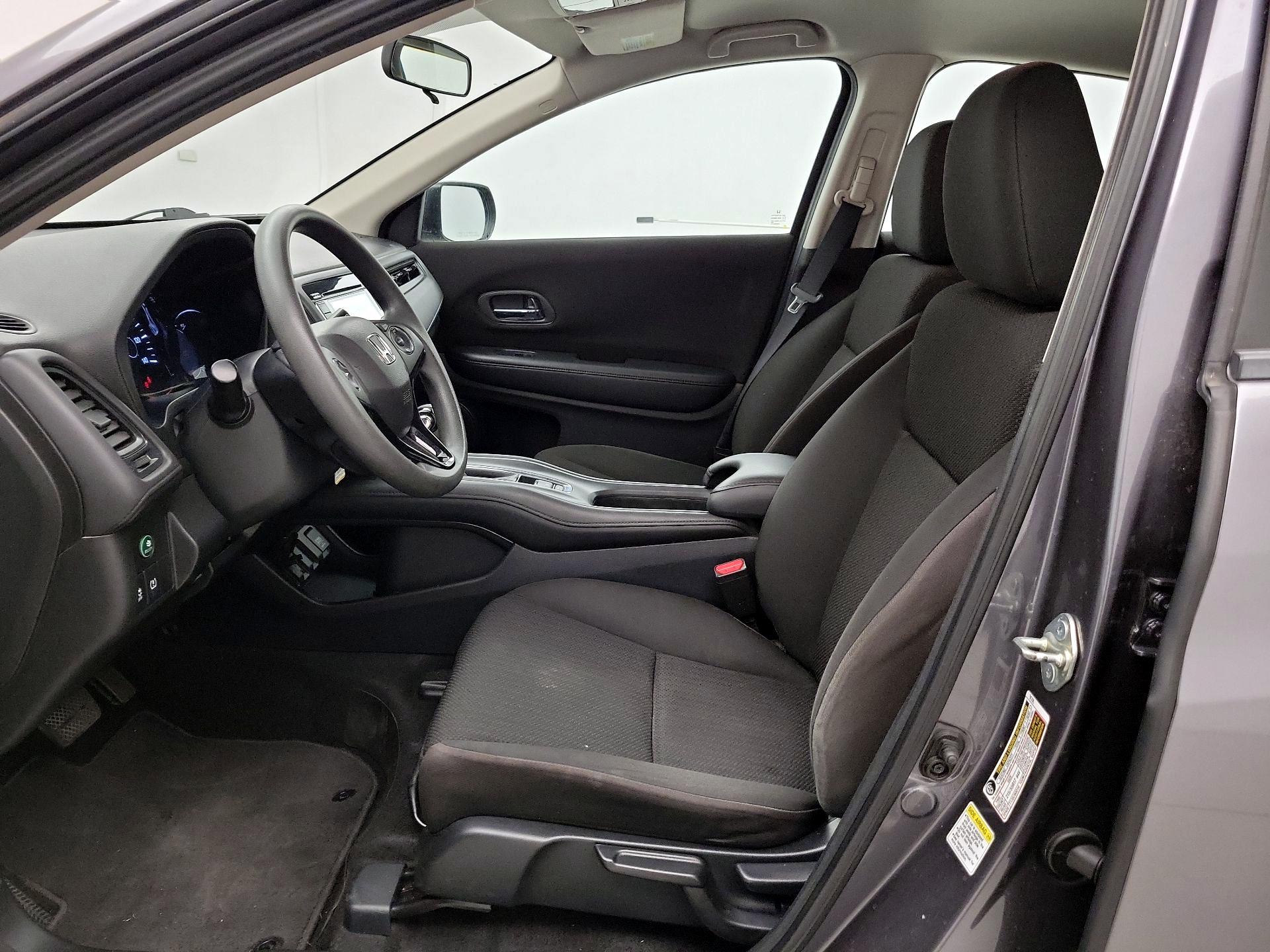 Thumbnail: 2016 Honda HR-V - 11