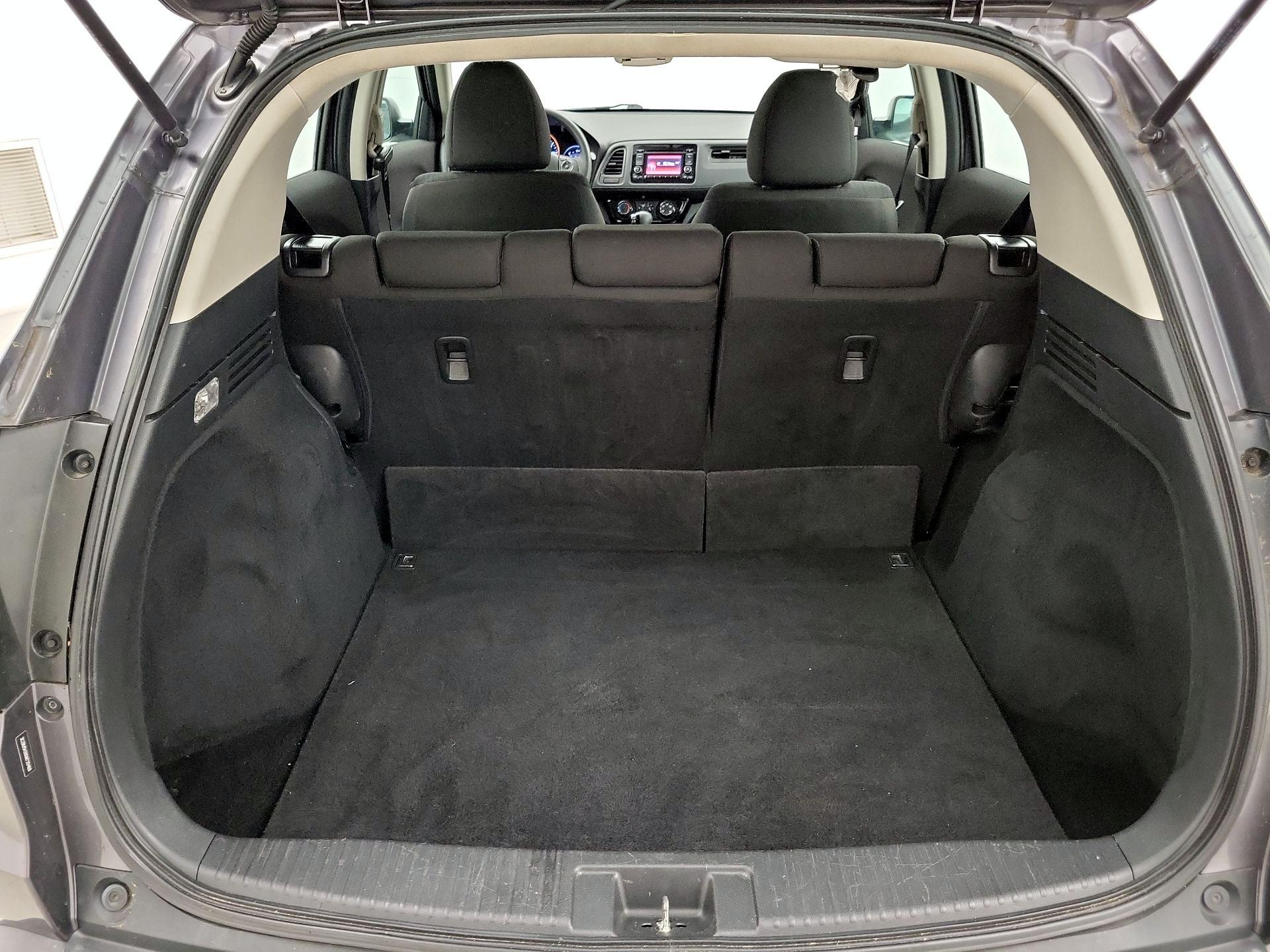 Thumbnail: 2016 Honda HR-V - 20