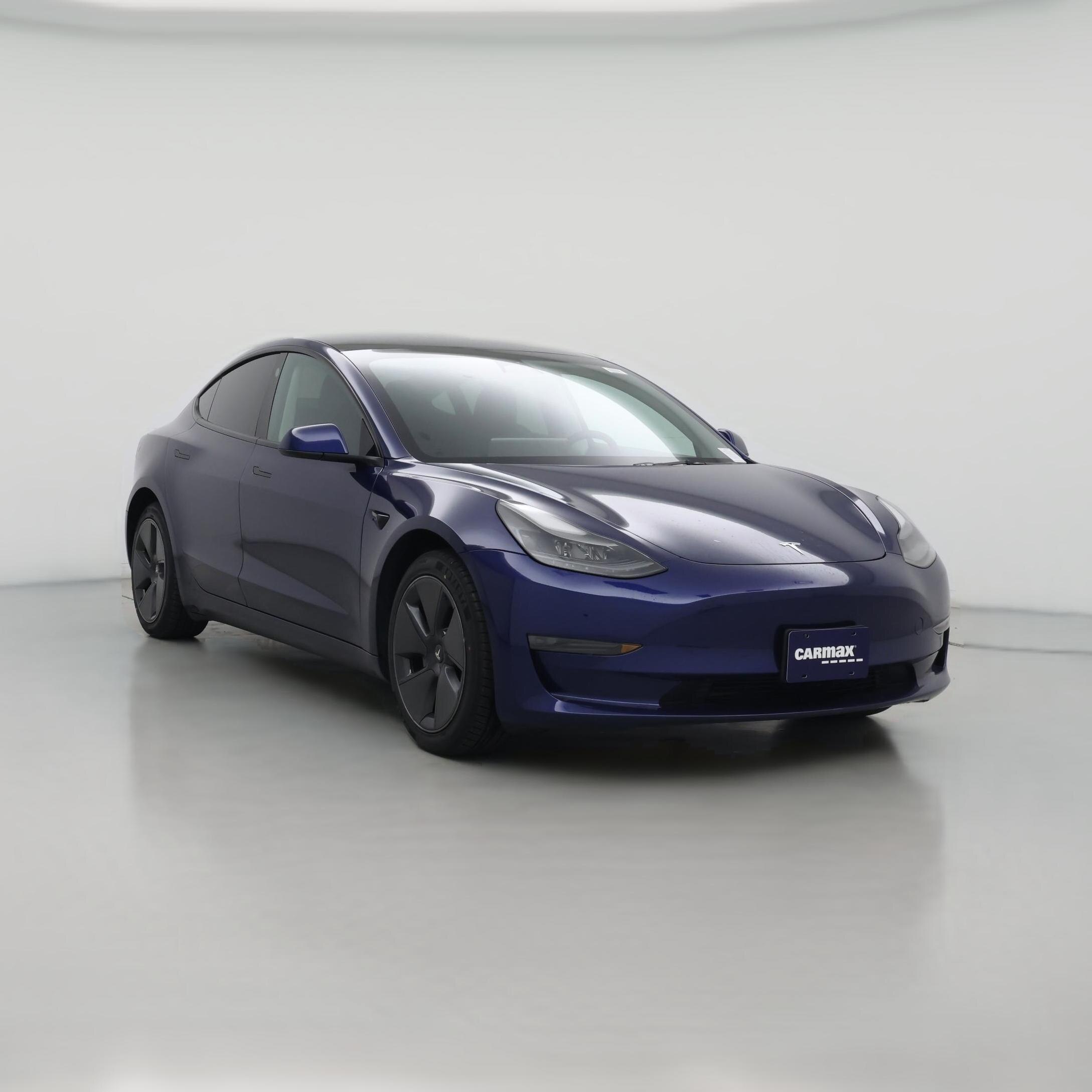Thumbnail: 2023 Tesla Model 3 - 1