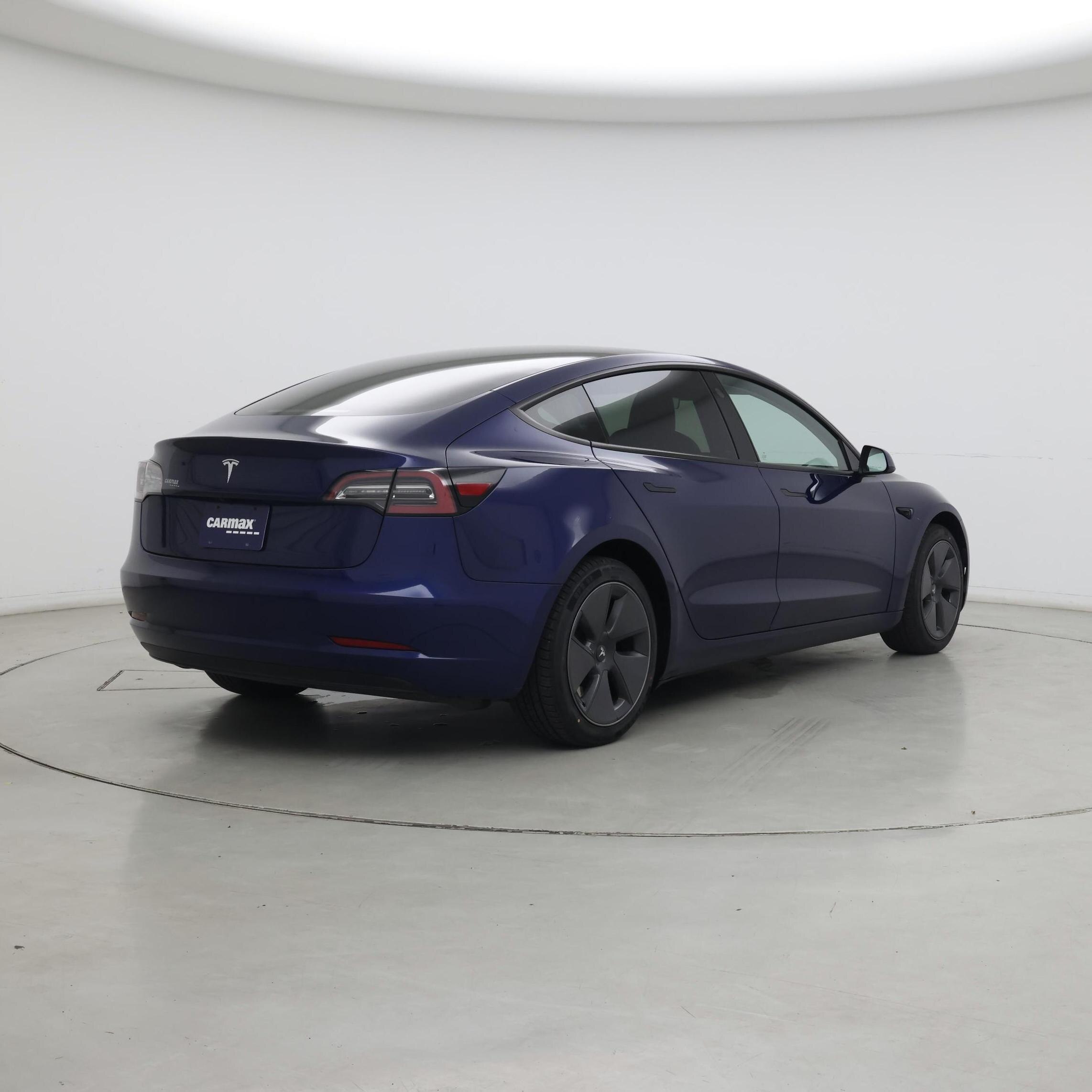 Thumbnail: 2023 Tesla Model 3 - 8