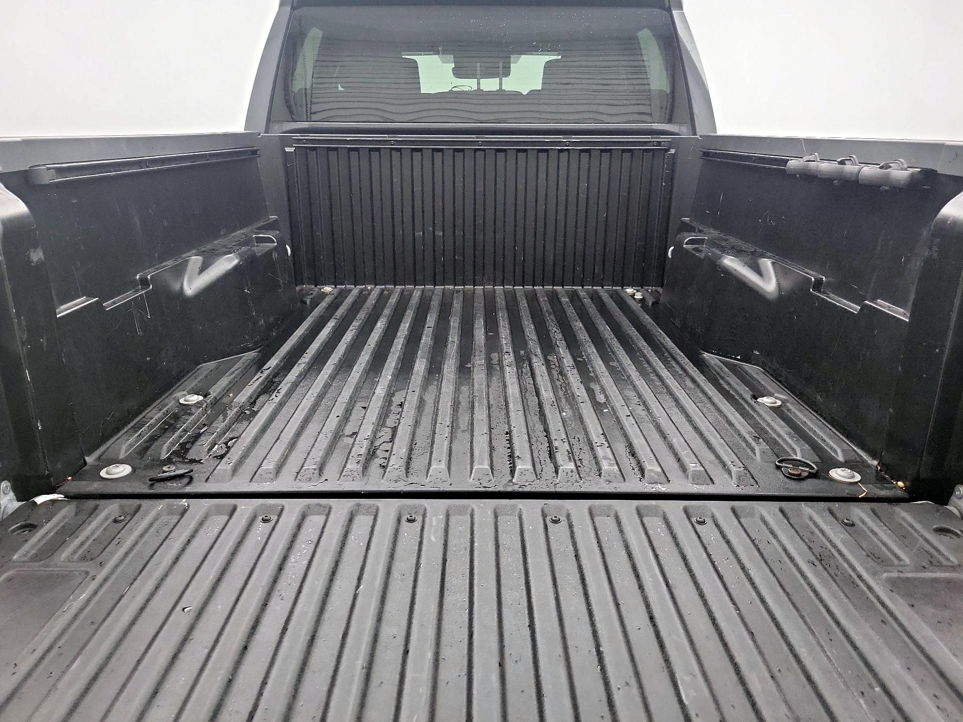 Thumbnail: 2024 Toyota Tacoma - 20