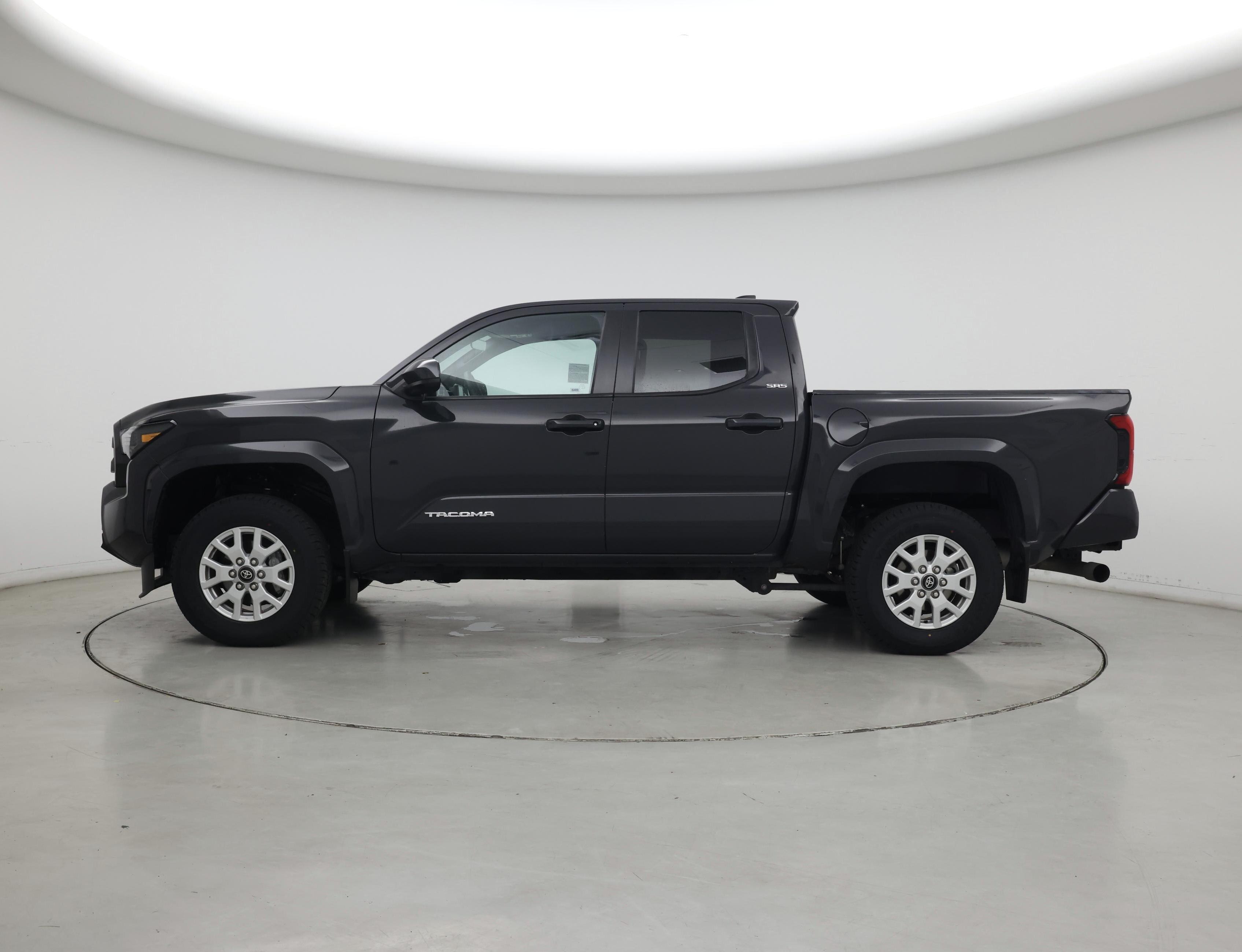 Thumbnail: 2024 Toyota Tacoma - 3