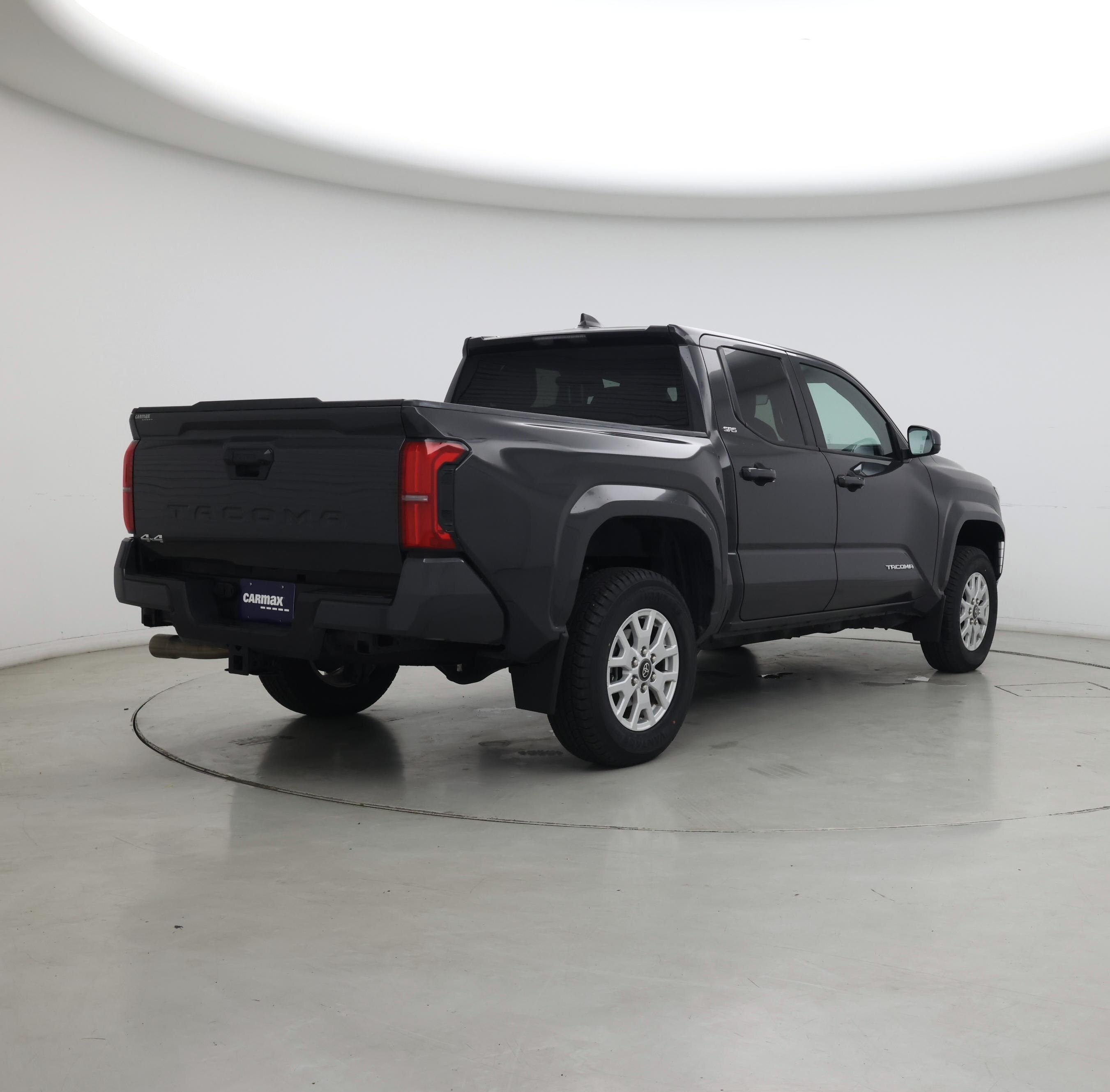 Thumbnail: 2024 Toyota Tacoma - 8