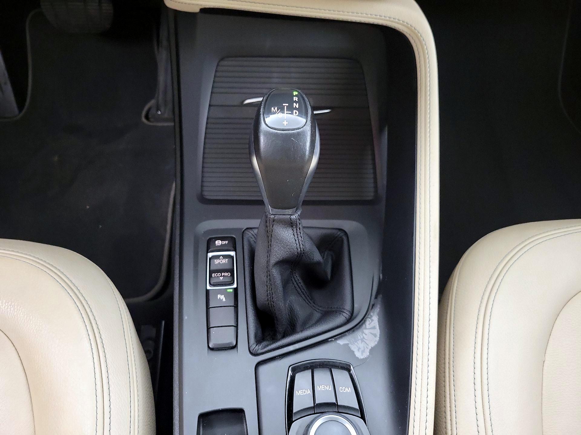 Thumbnail: 2018 BMW X1 - 17