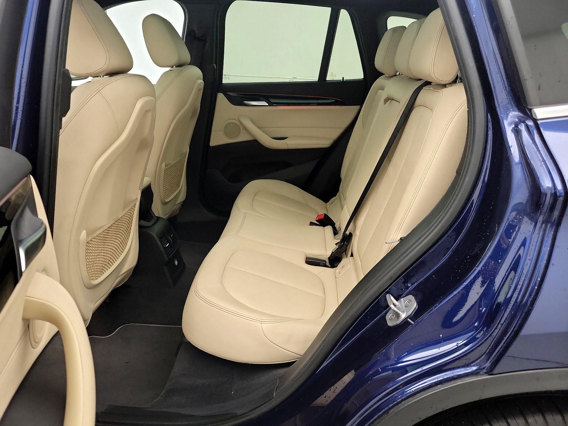 Thumbnail: 2018 BMW X1 - 20