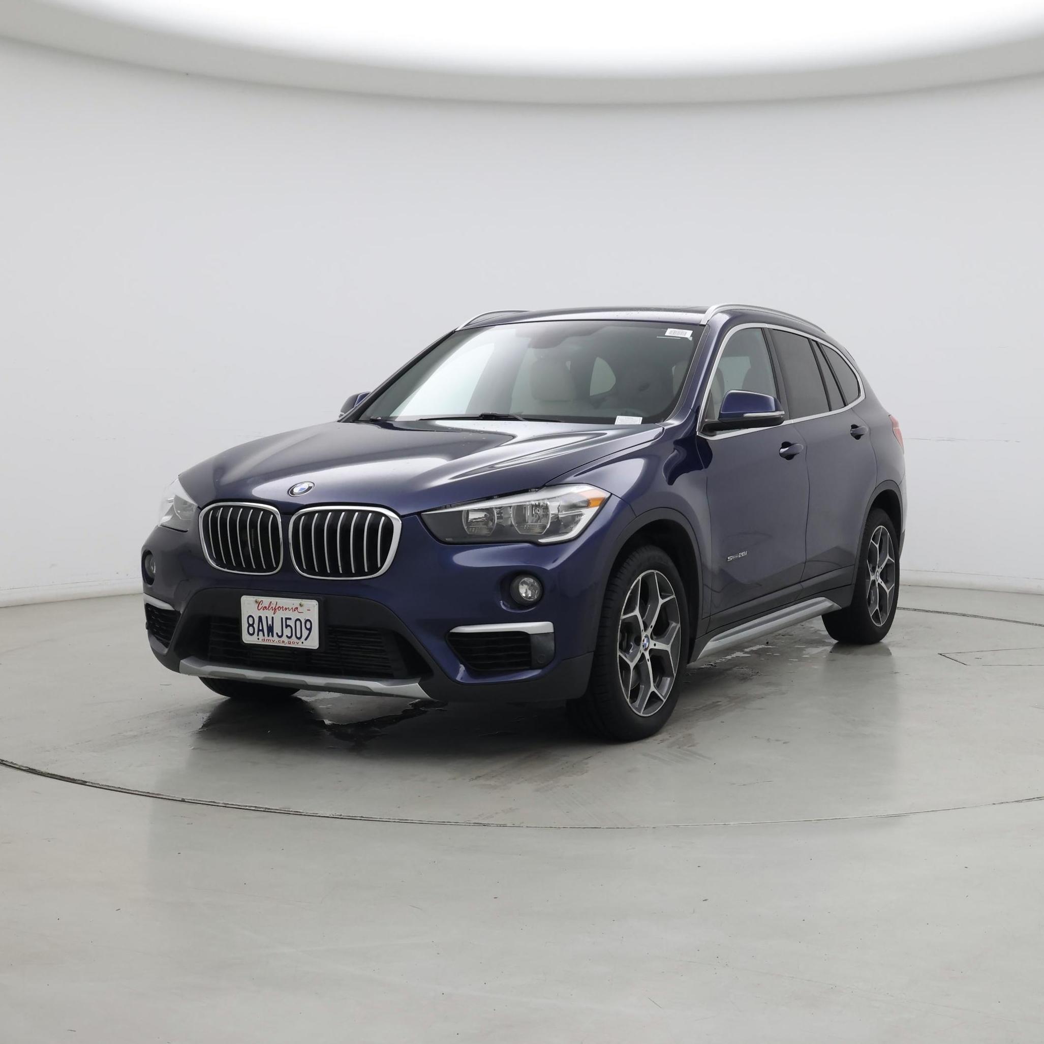 Thumbnail: 2018 BMW X1 - 4