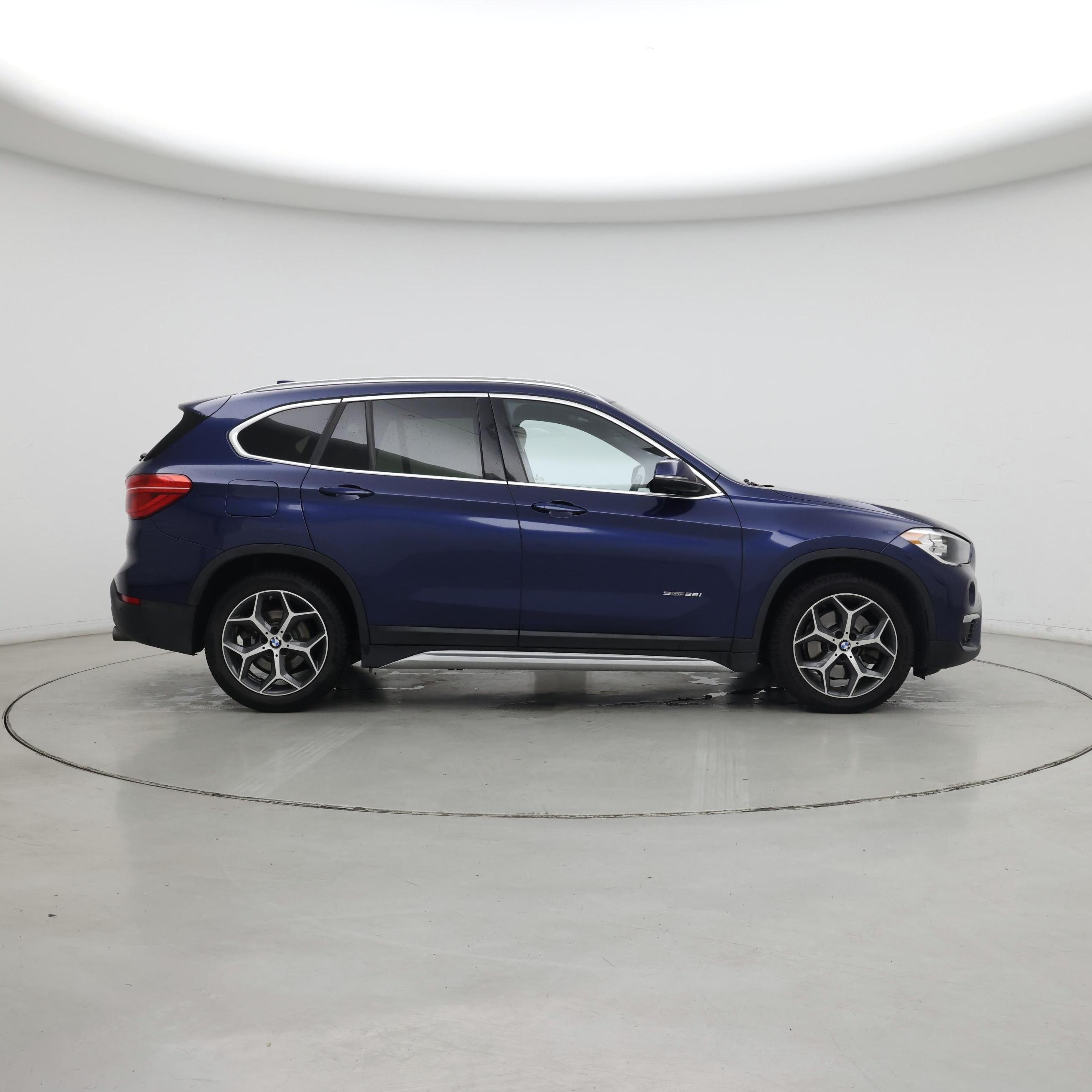 Thumbnail: 2018 BMW X1 - 7