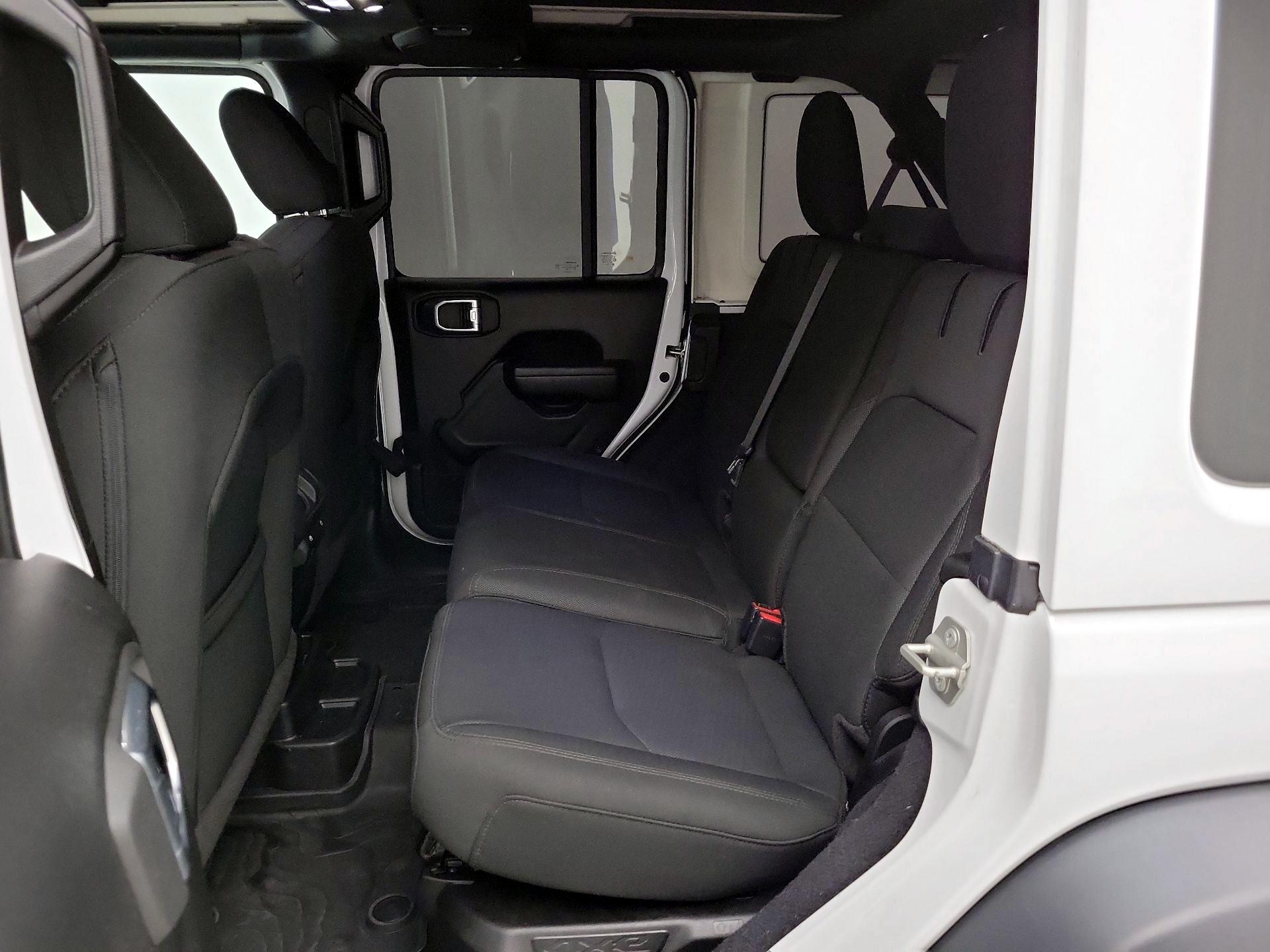 Thumbnail: 2023 Jeep Wrangler - 20