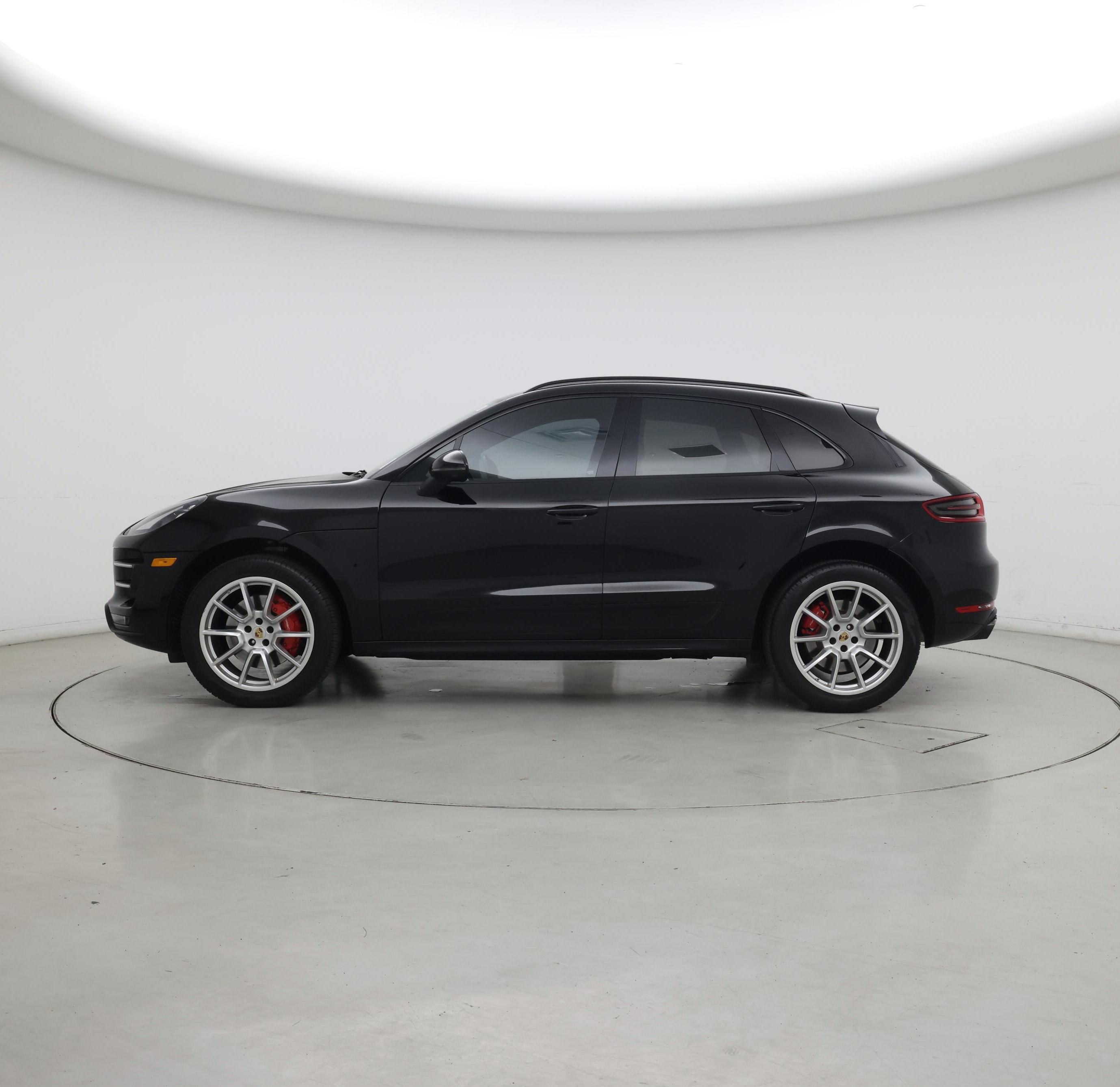 Thumbnail: 2017 Porsche Macan - 3