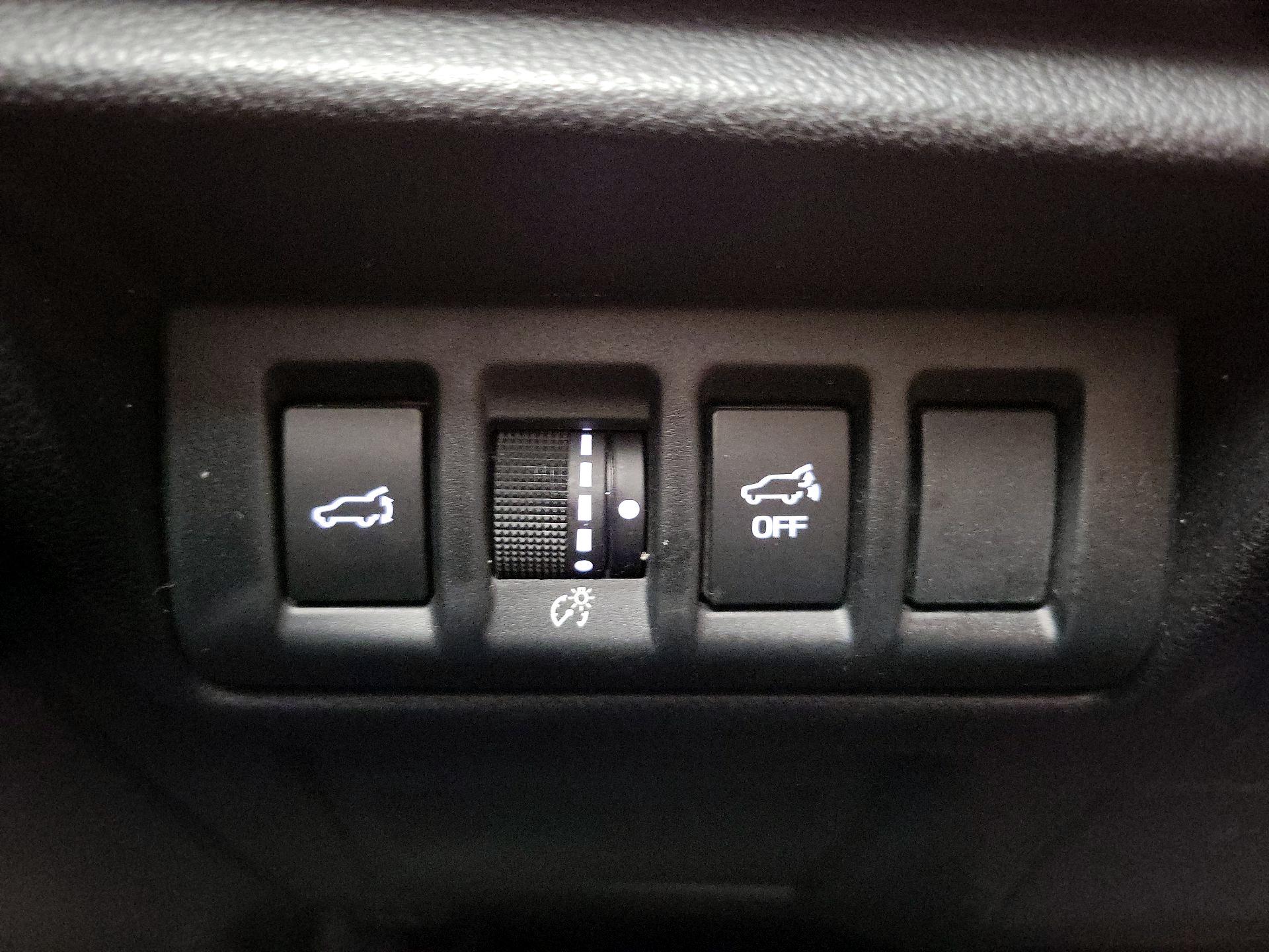 Thumbnail: 2023 Subaru Outback - 13