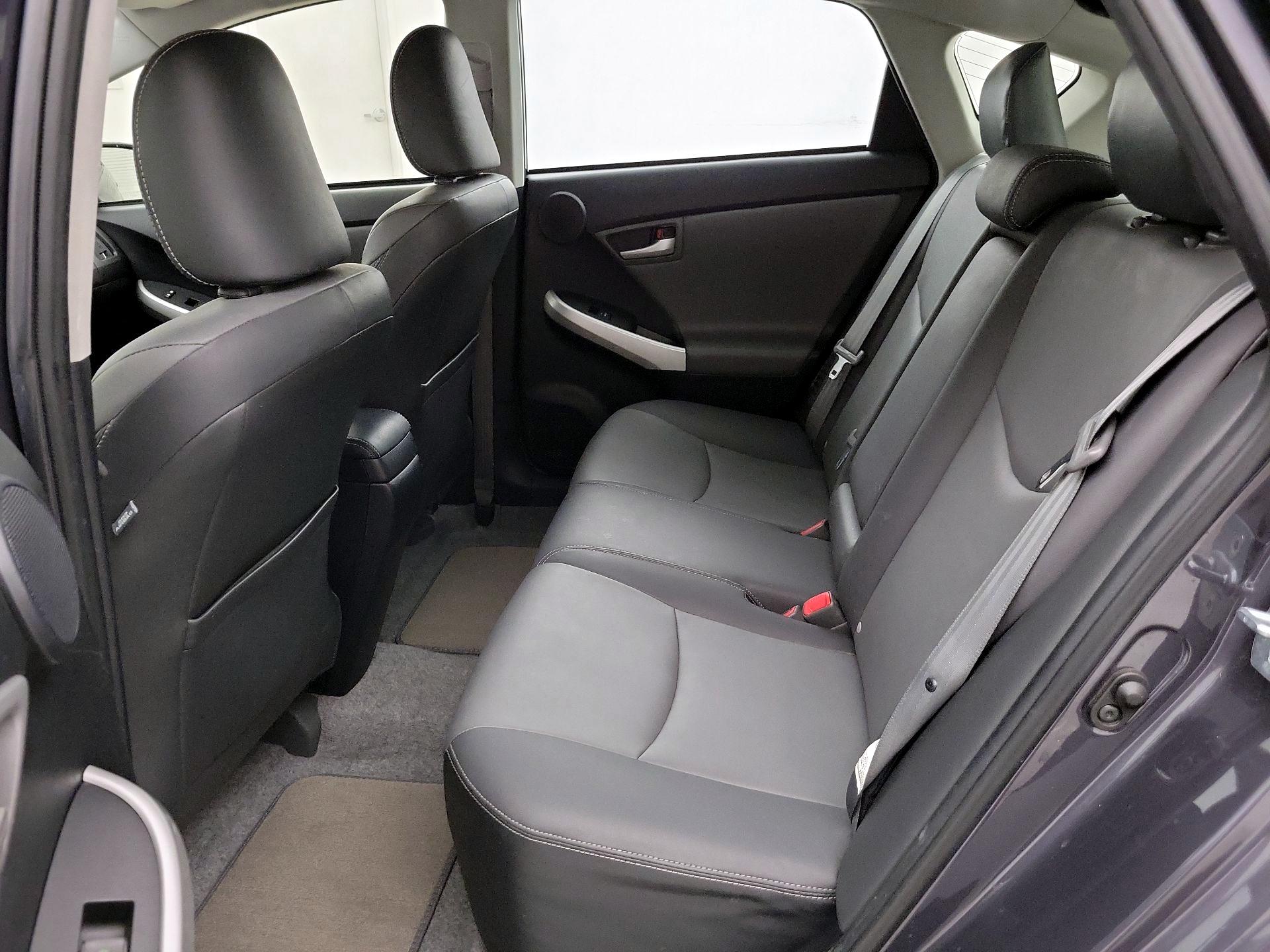 Thumbnail: 2015 Toyota Prius - 20