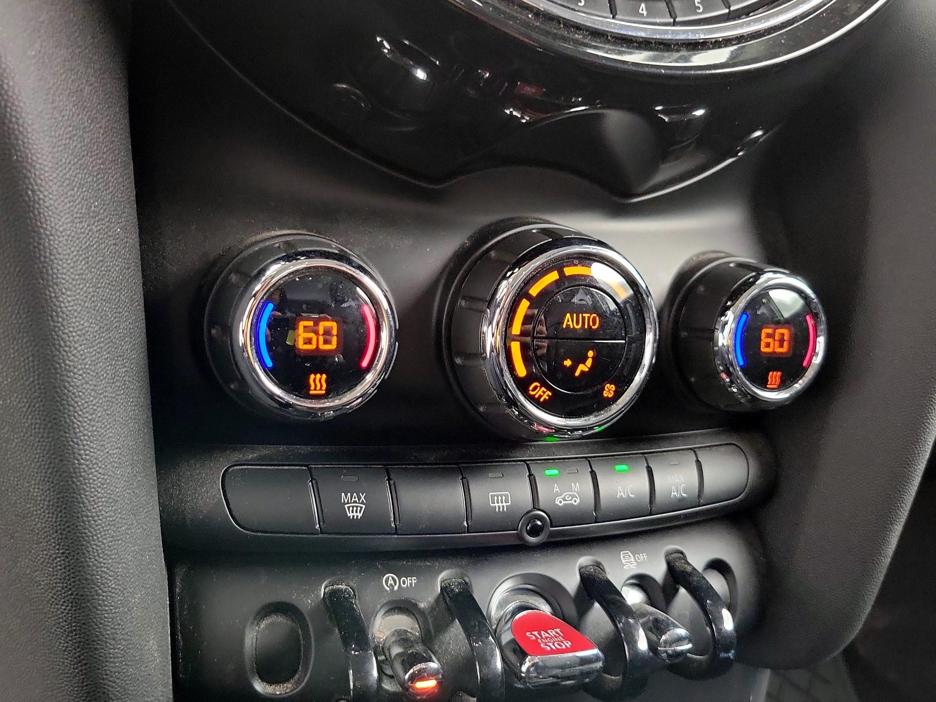 Thumbnail: 2017 MINI Cooper Hardtop - 15