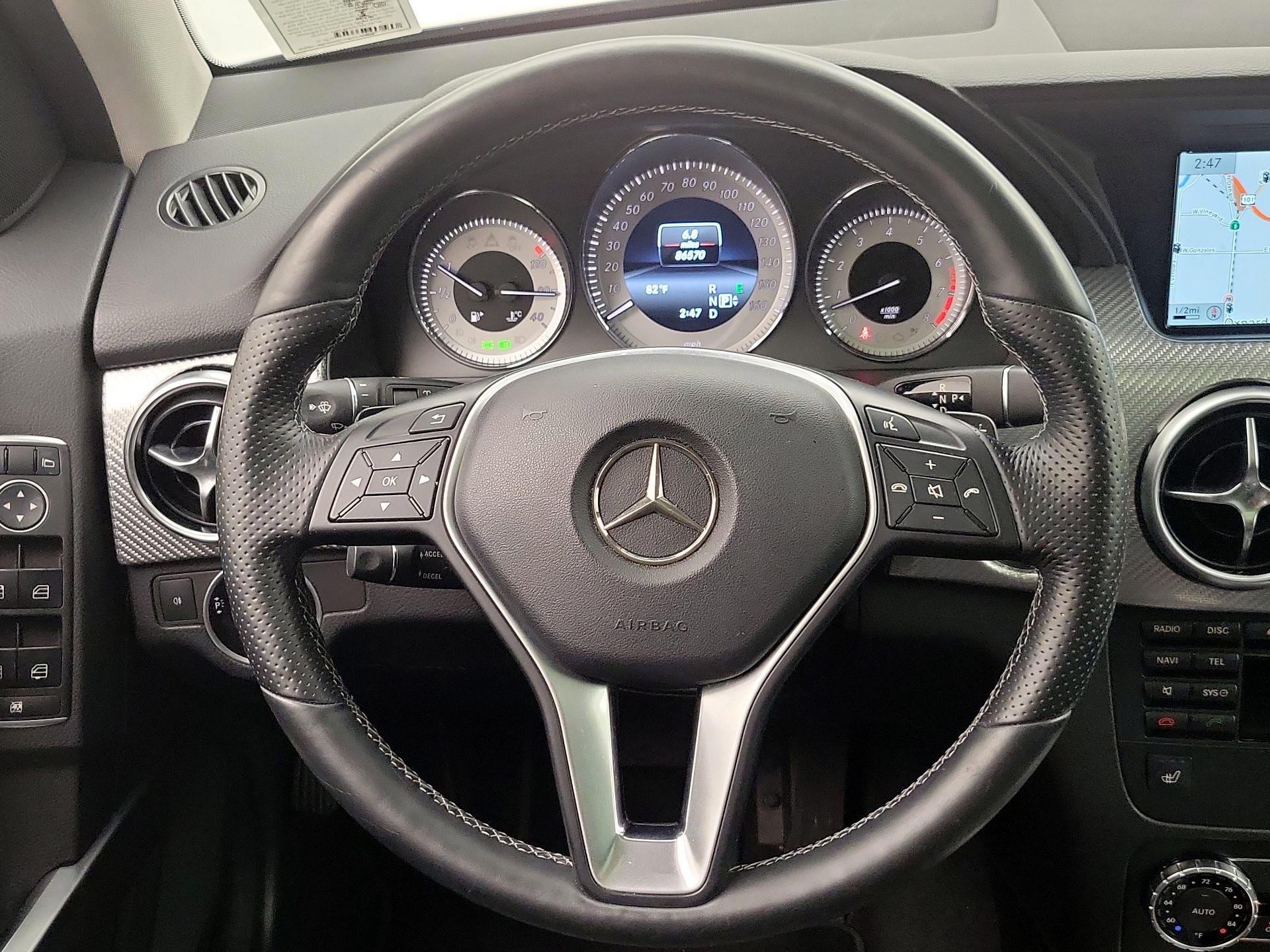 Thumbnail: 2015 Mercedes-Benz GLK - 10