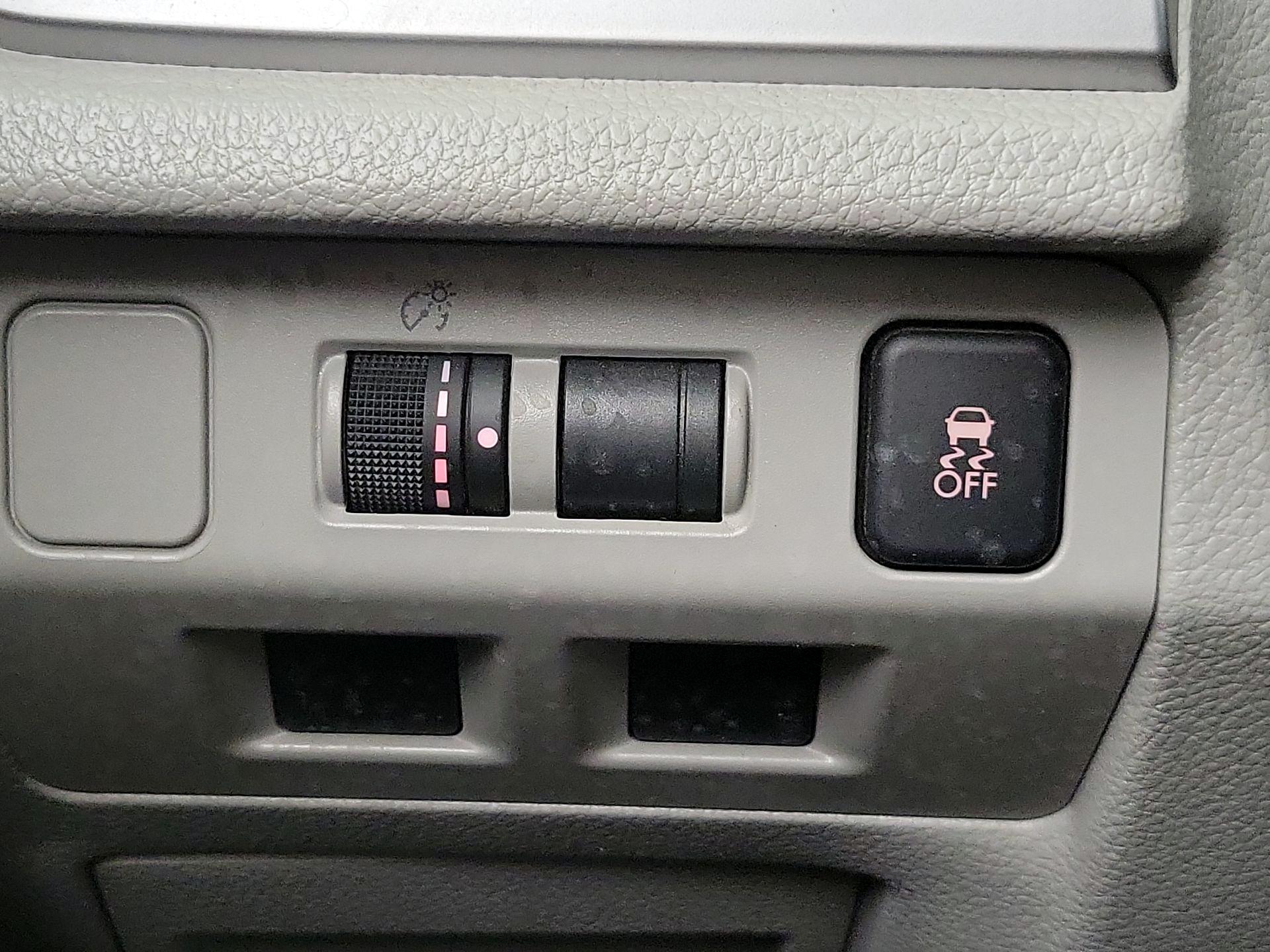 Thumbnail: 2017 Subaru Forester - 13