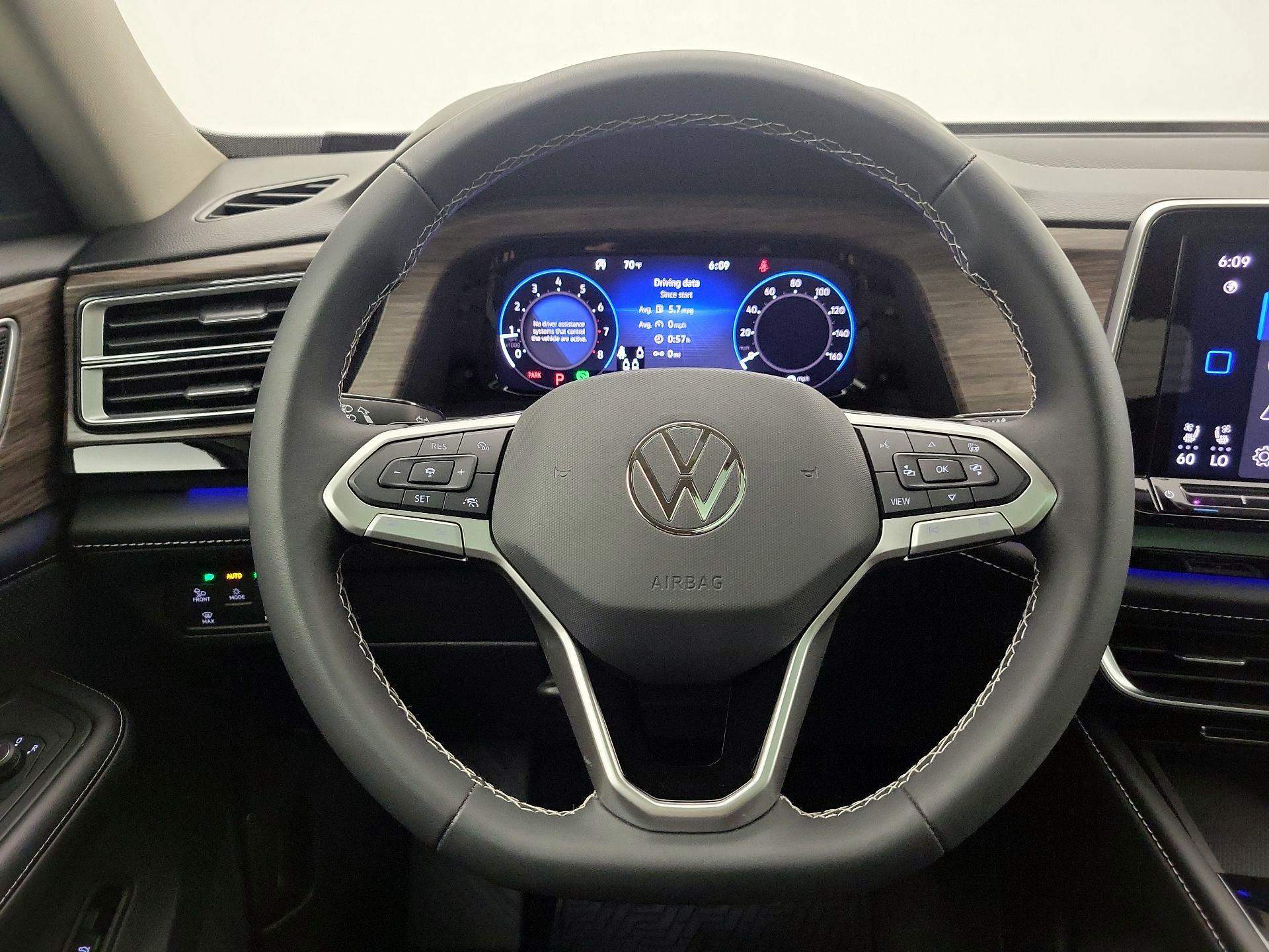 Thumbnail: 2024 Volkswagen Atlas - 10