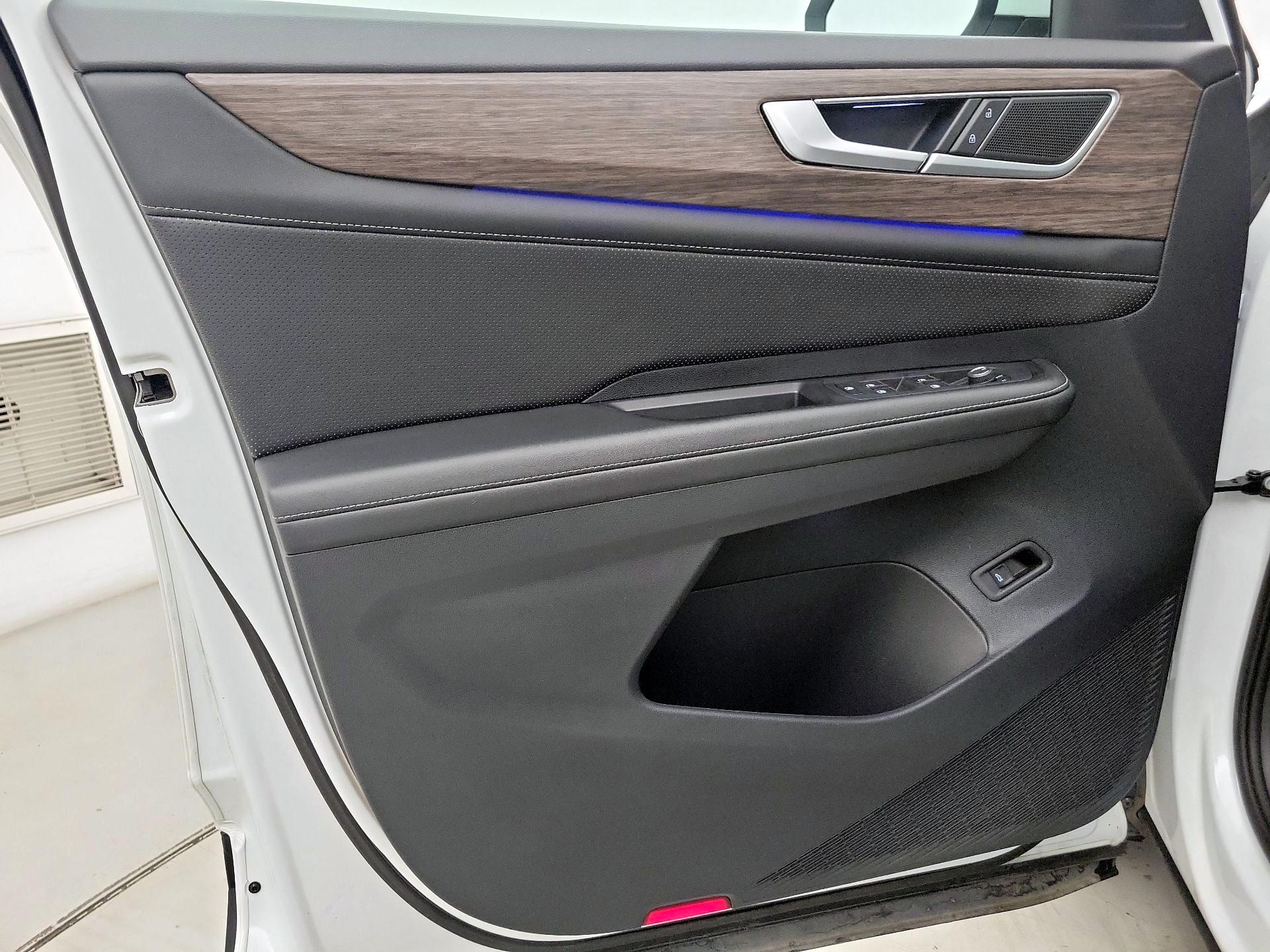 Thumbnail: 2024 Volkswagen Atlas - 12