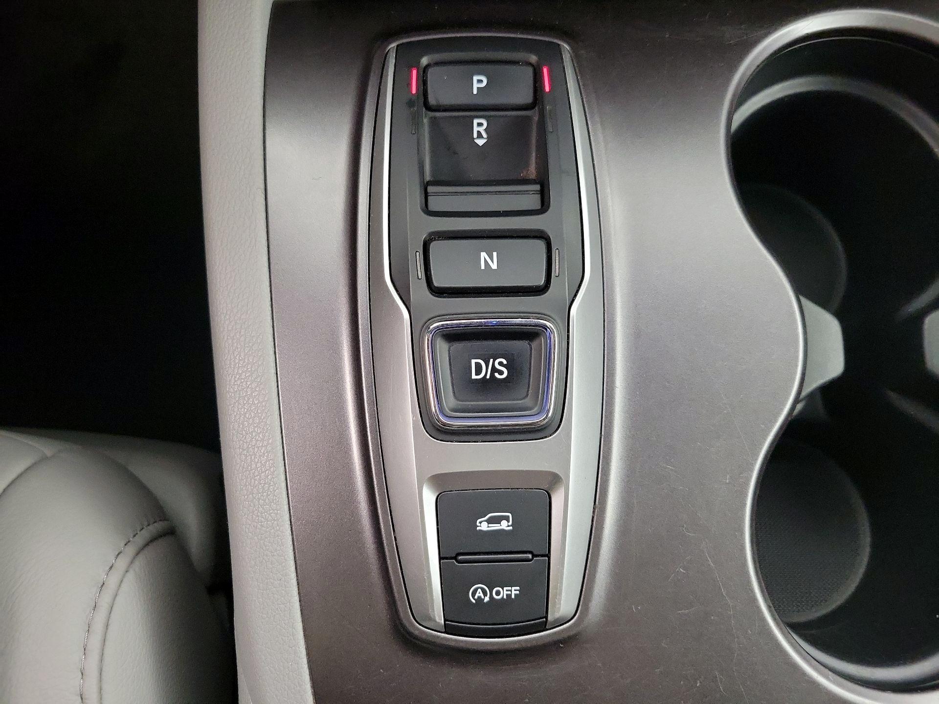 Thumbnail: 2022 Honda Pilot - 17