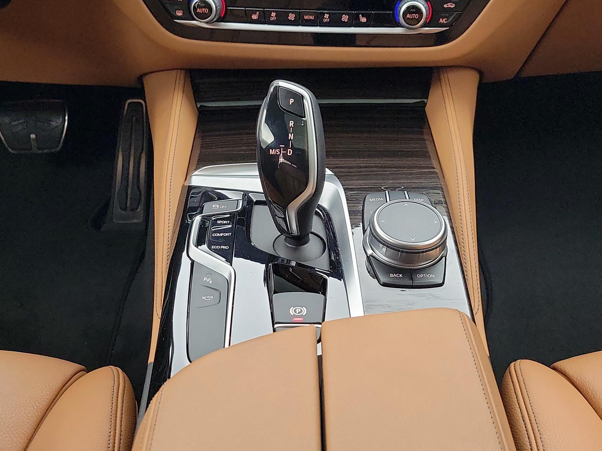 Thumbnail: 2019 BMW 5 Series - 18