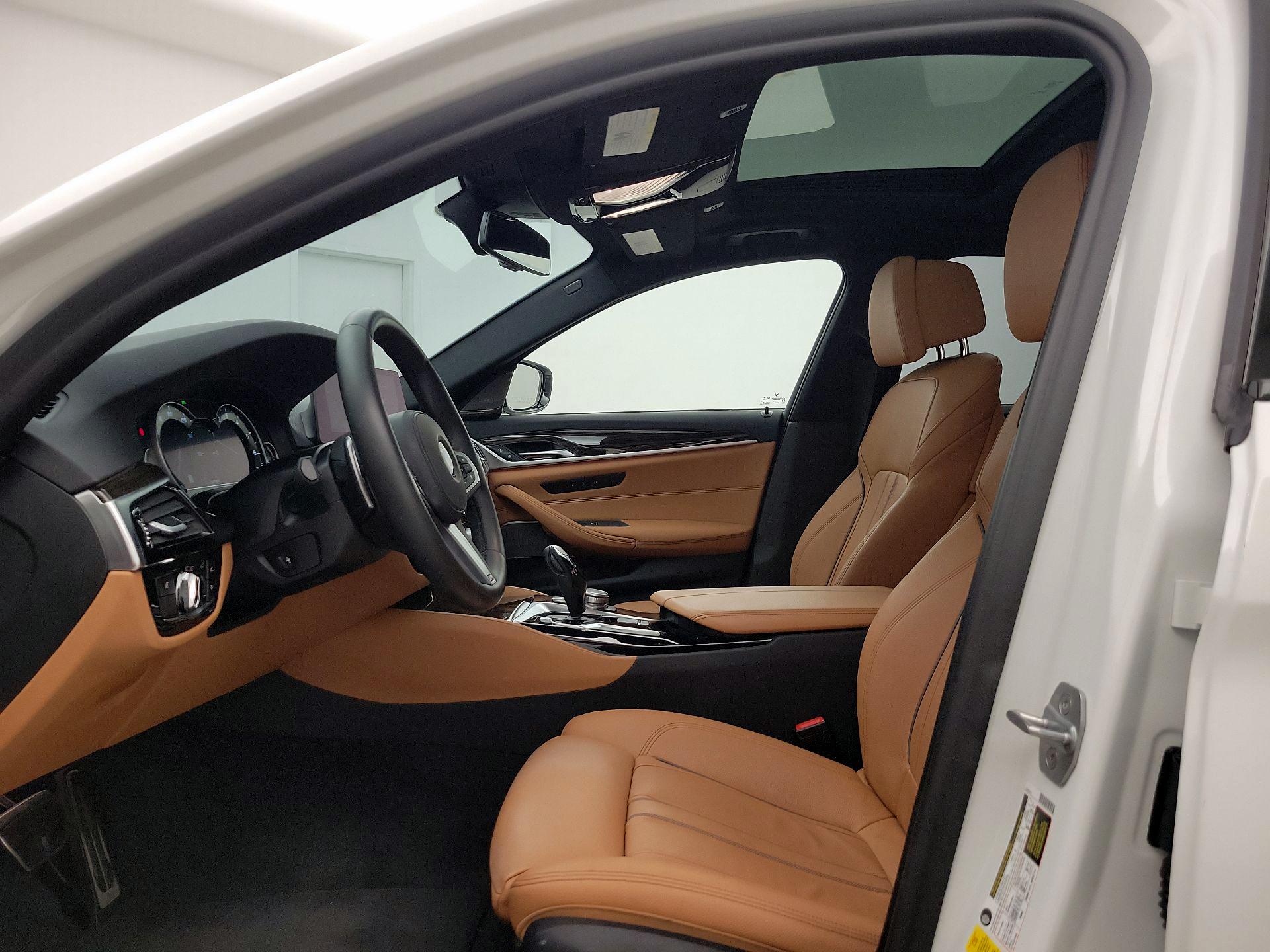 Thumbnail: 2019 BMW 5 Series - 20