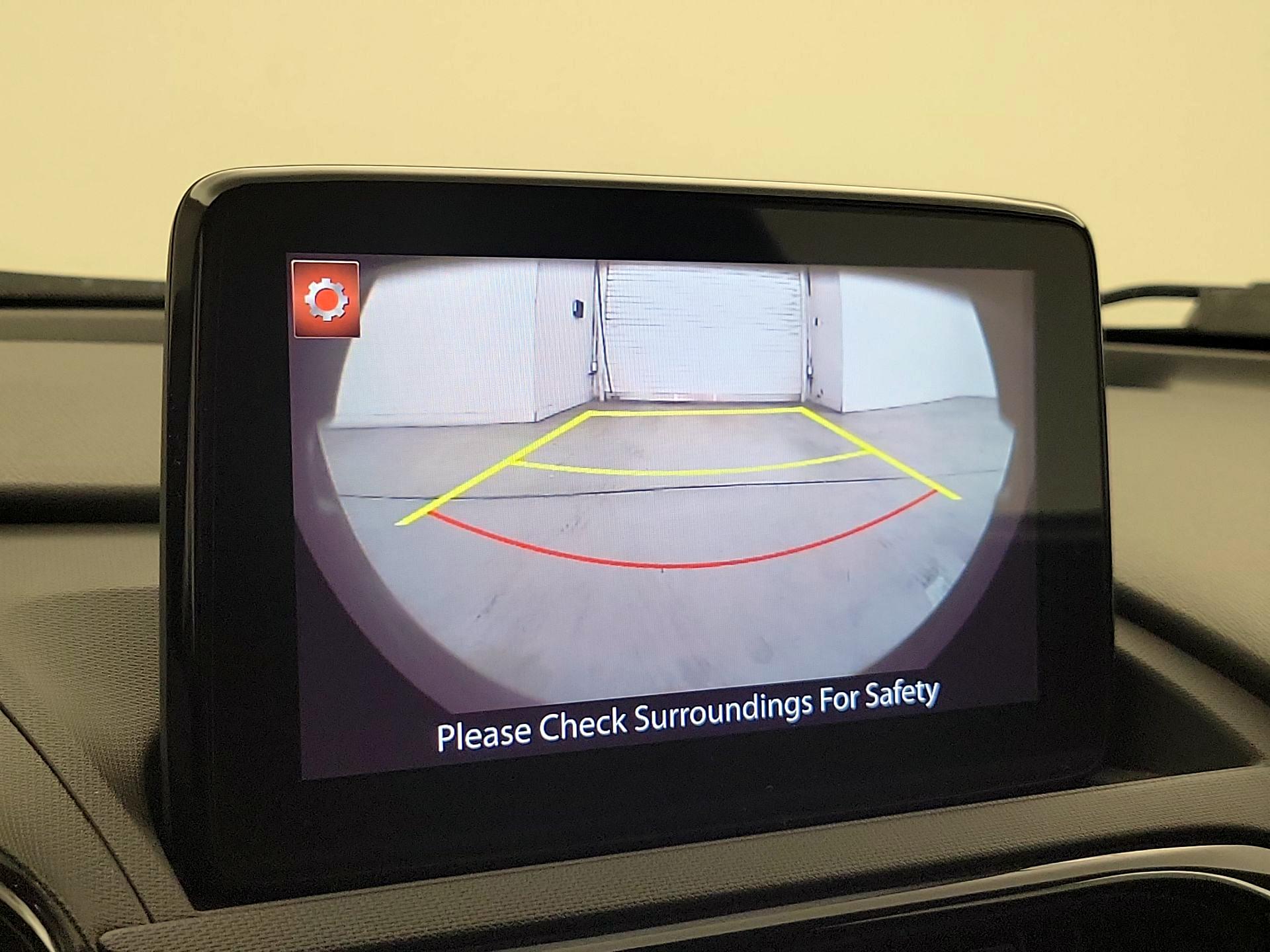 Thumbnail: 2019 Mazda MX-5 Miata - 14