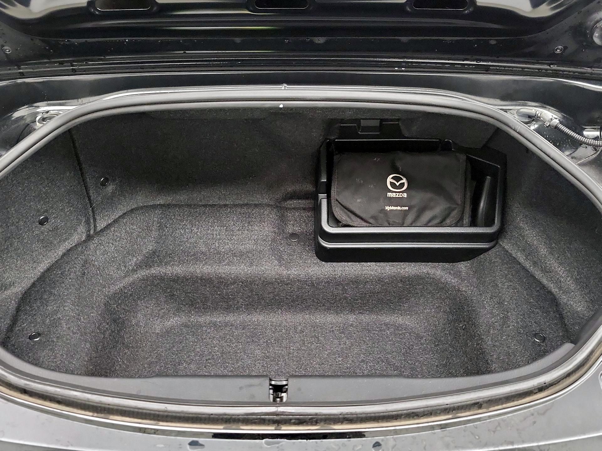 Thumbnail: 2019 Mazda MX-5 Miata - 19