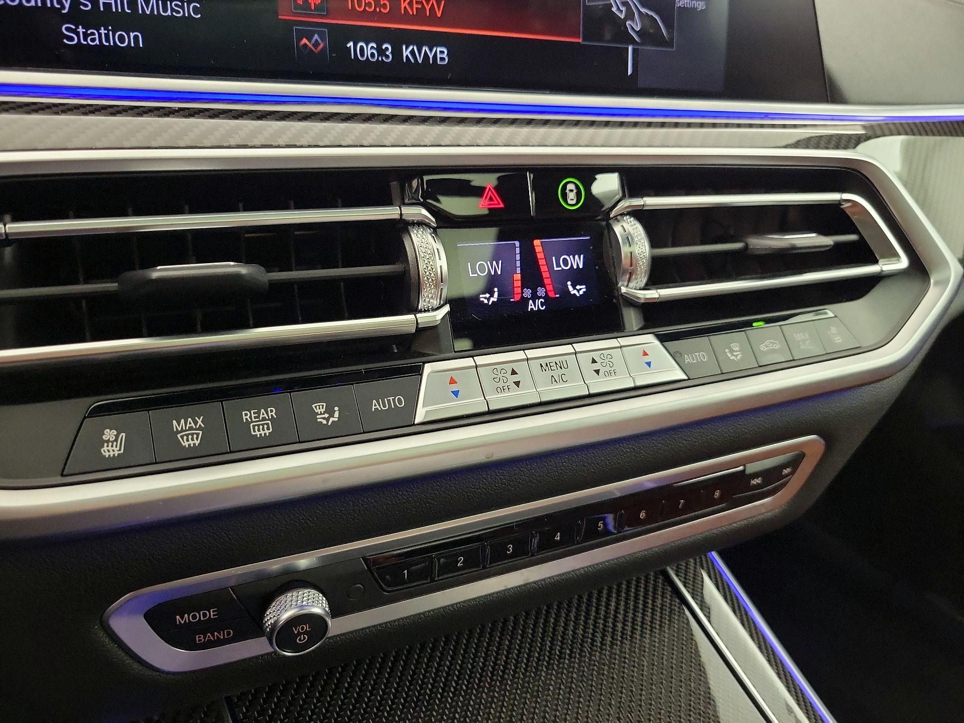 Thumbnail: 2022 BMW X5 - 17