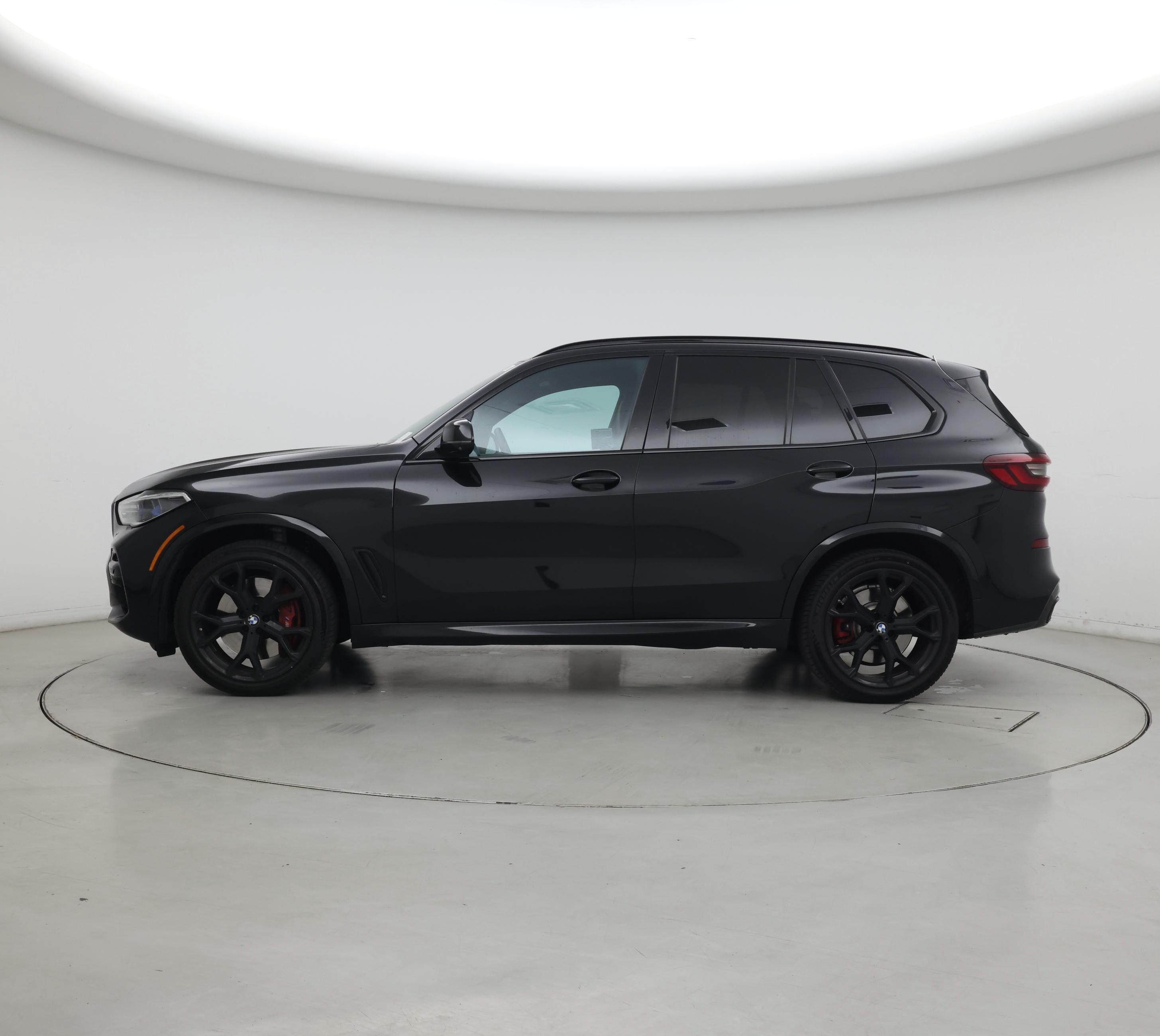 Thumbnail: 2022 BMW X5 - 3
