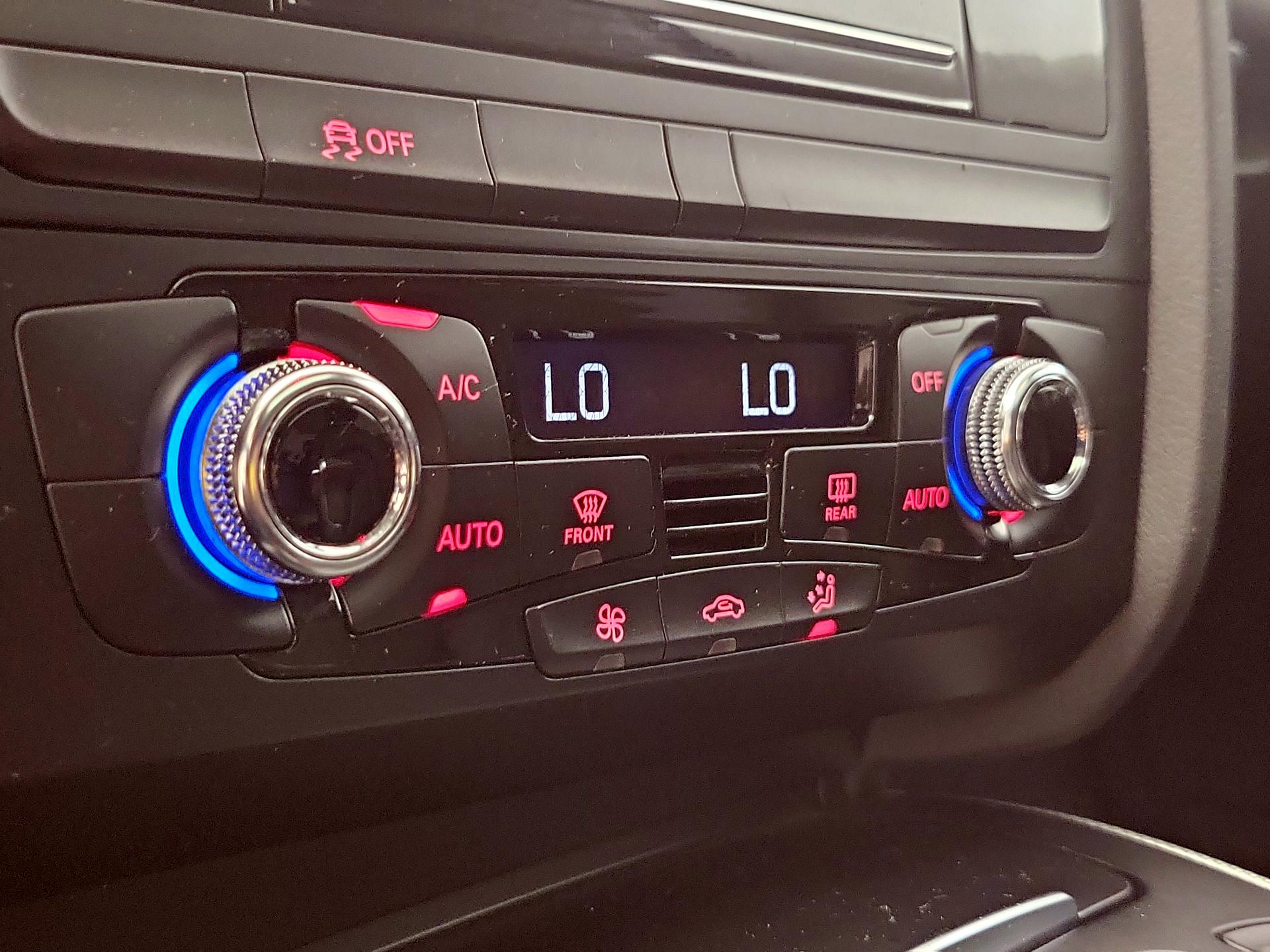 Thumbnail: 2015 Audi A4 - 16