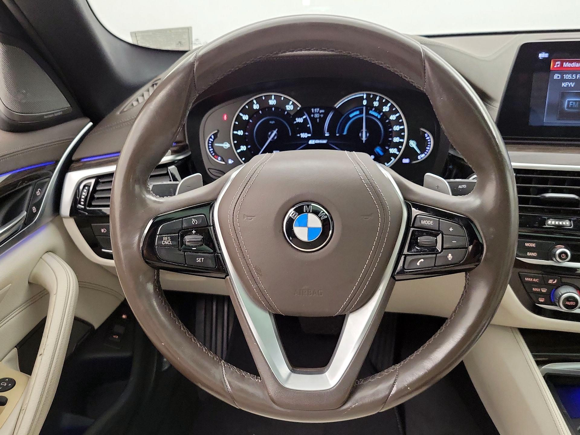 Thumbnail: 2018 BMW 5 Series - 10