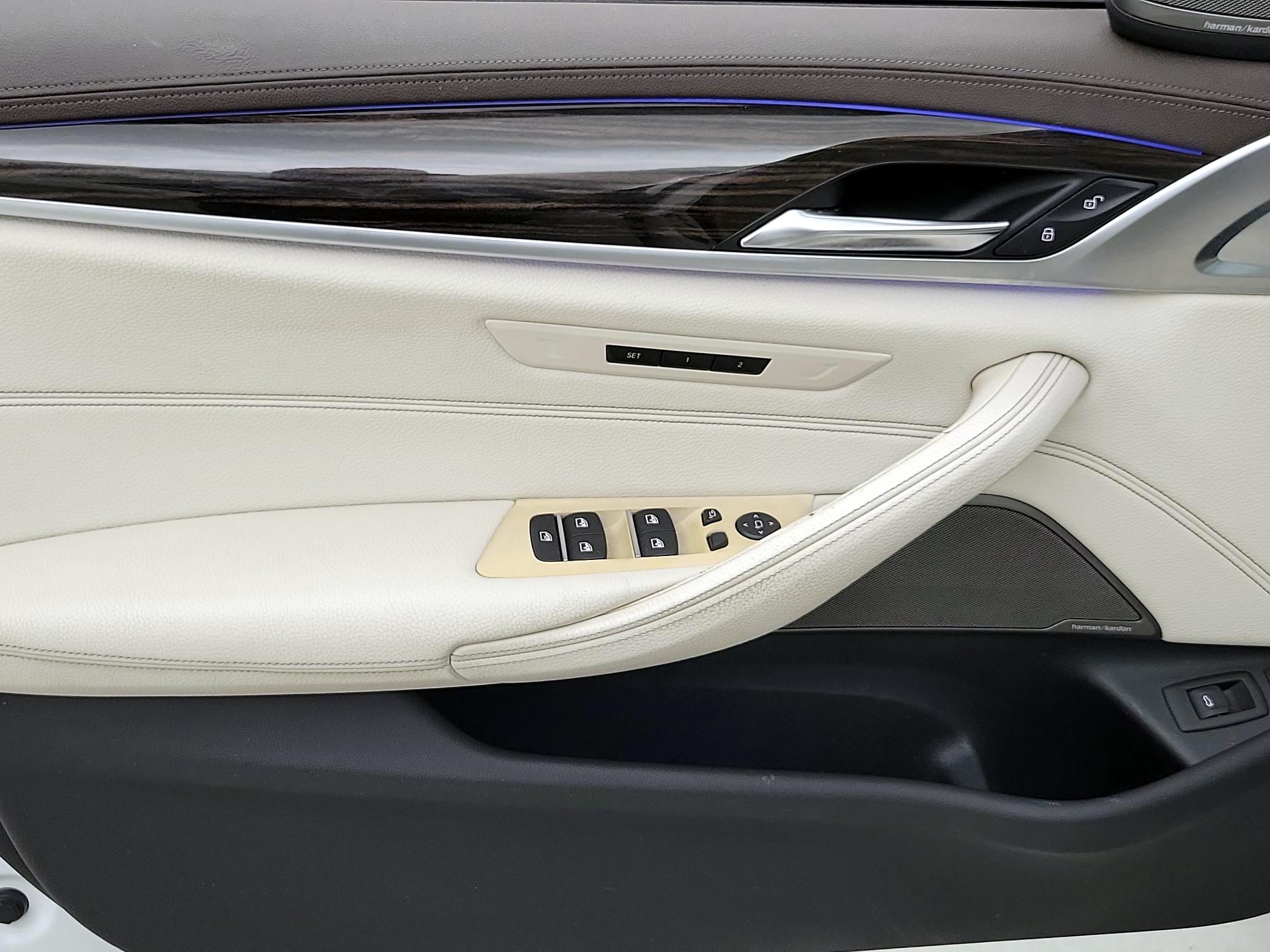 Thumbnail: 2018 BMW 5 Series - 12