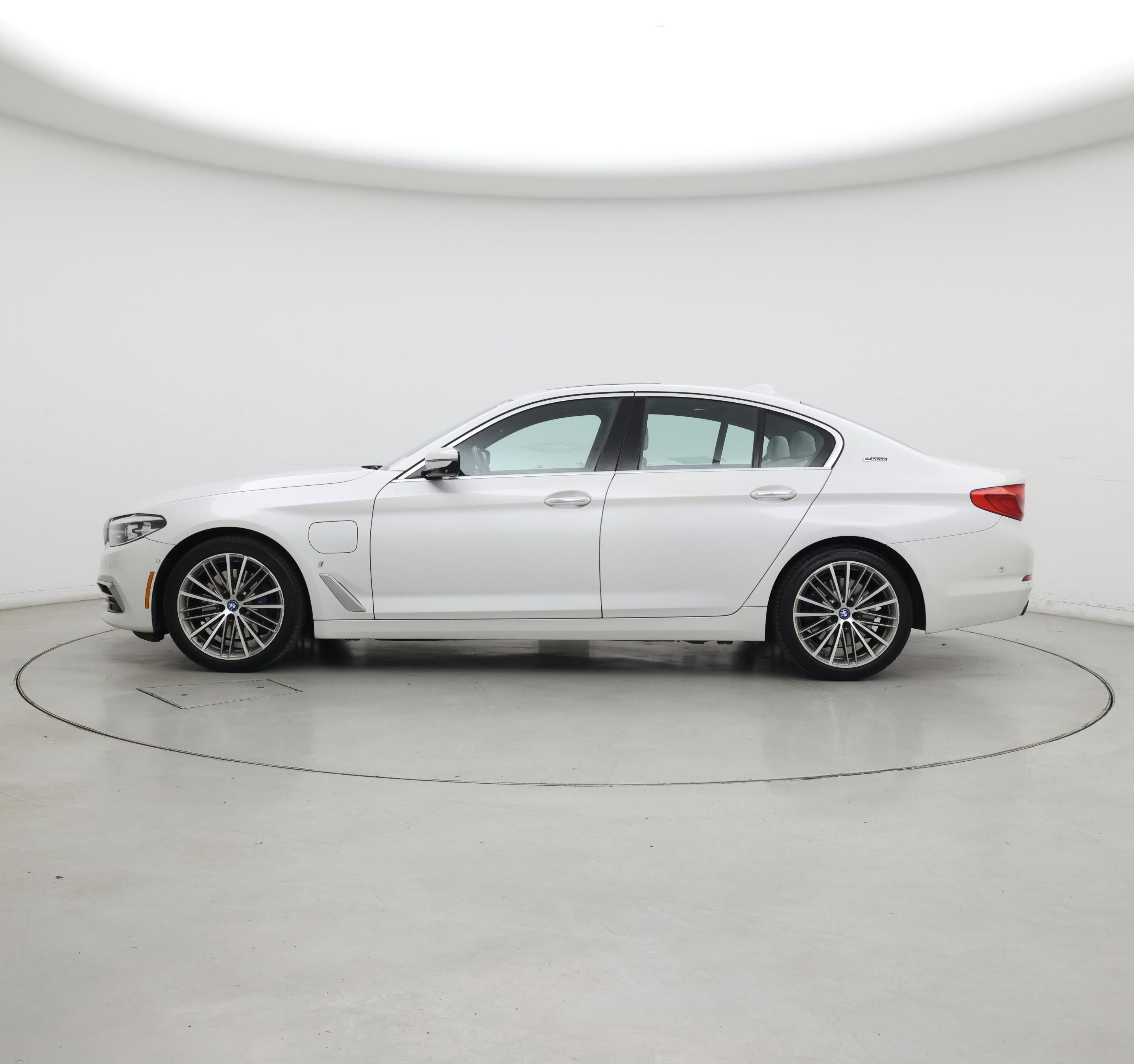 Thumbnail: 2018 BMW 5 Series - 3