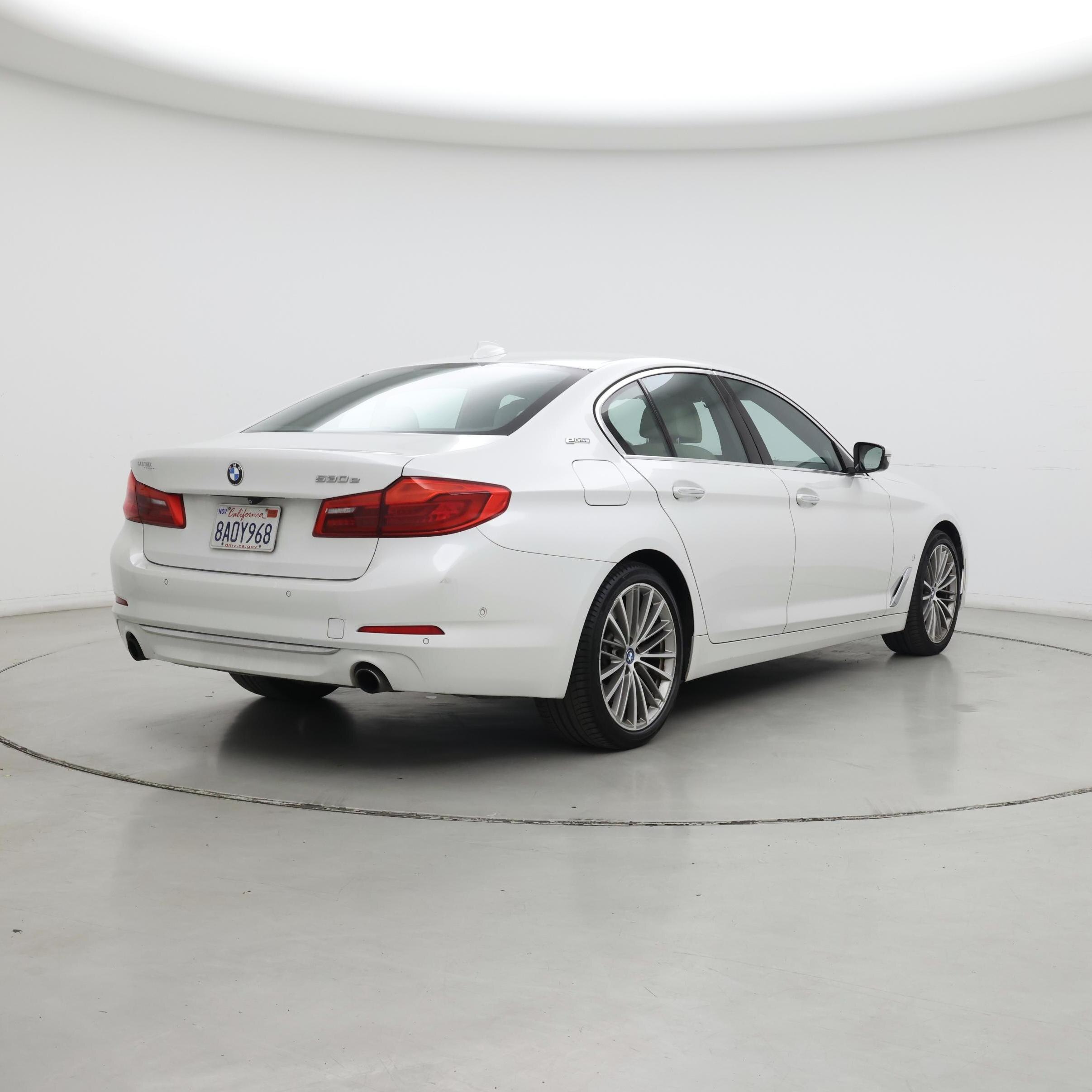 Thumbnail: 2018 BMW 5 Series - 8