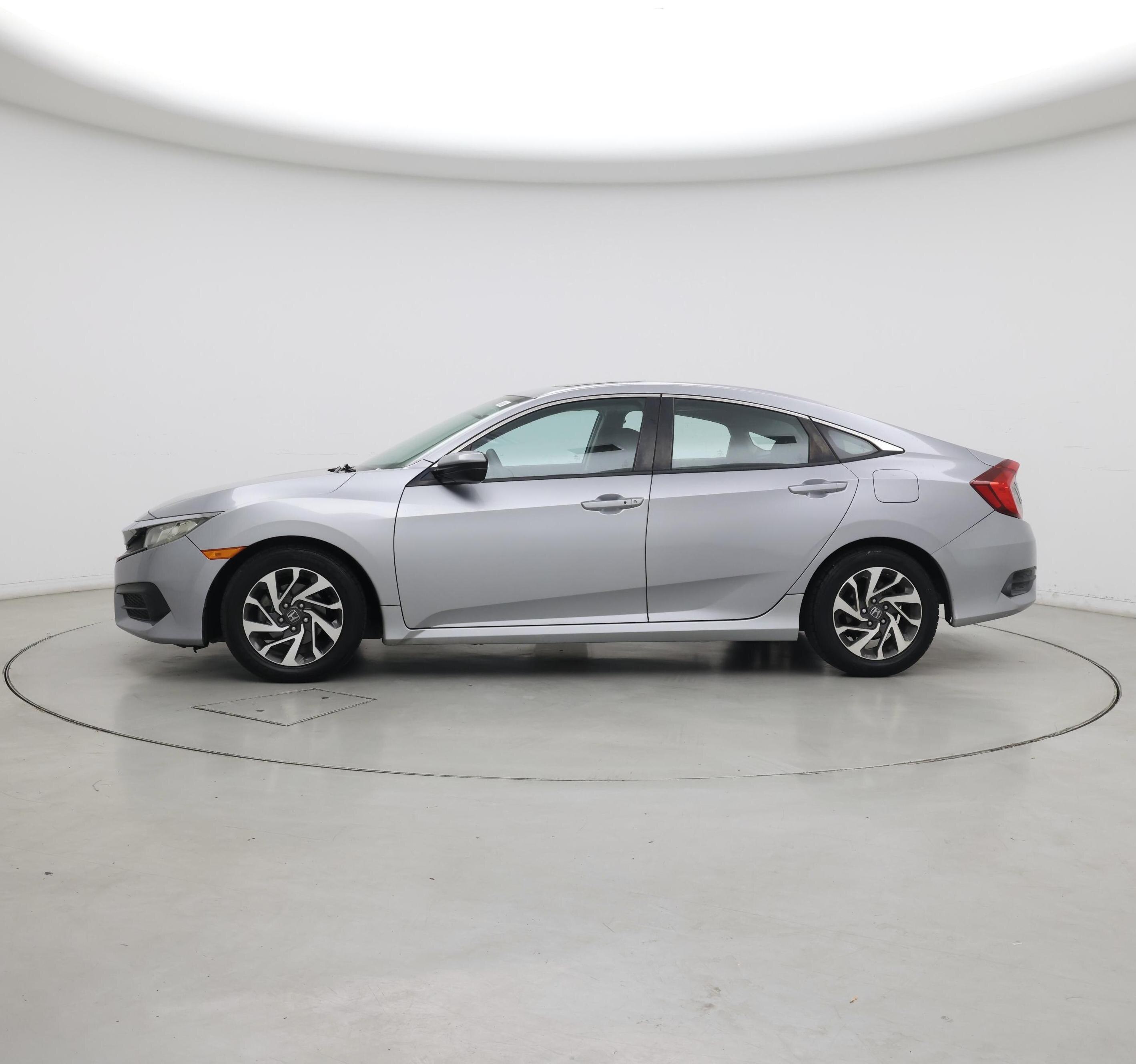 Thumbnail: 2016 Honda Civic - 3