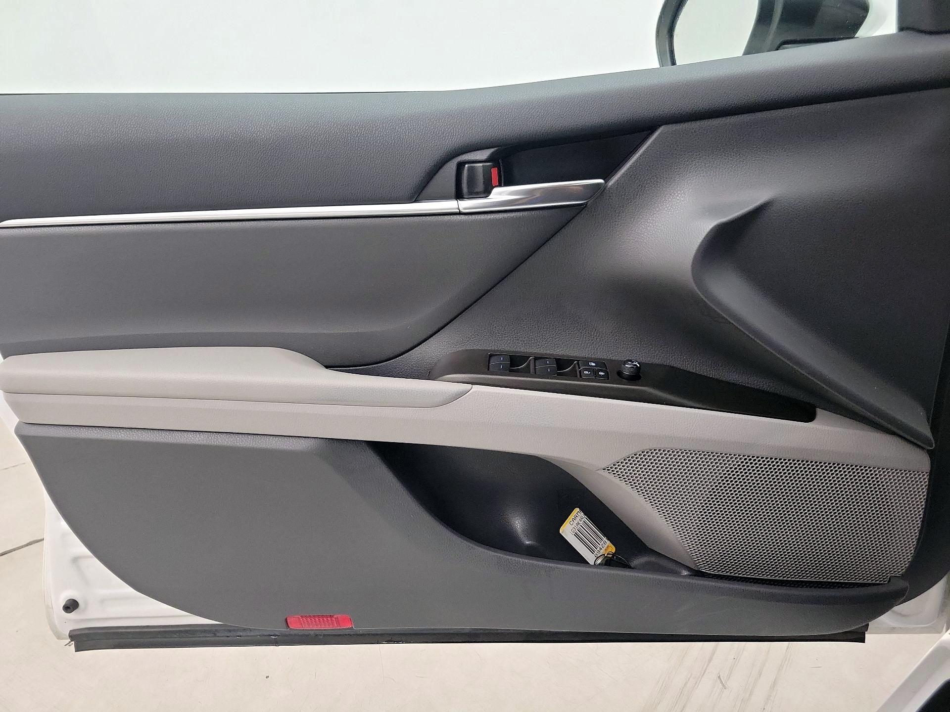 Thumbnail: 2024 Toyota Camry - 12