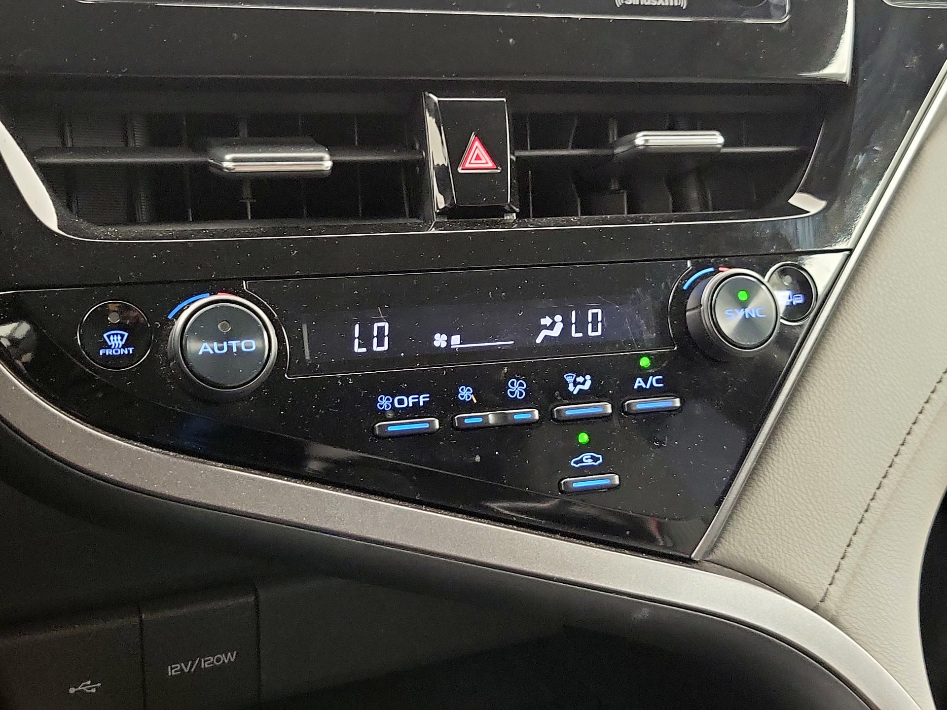 Thumbnail: 2024 Toyota Camry - 16