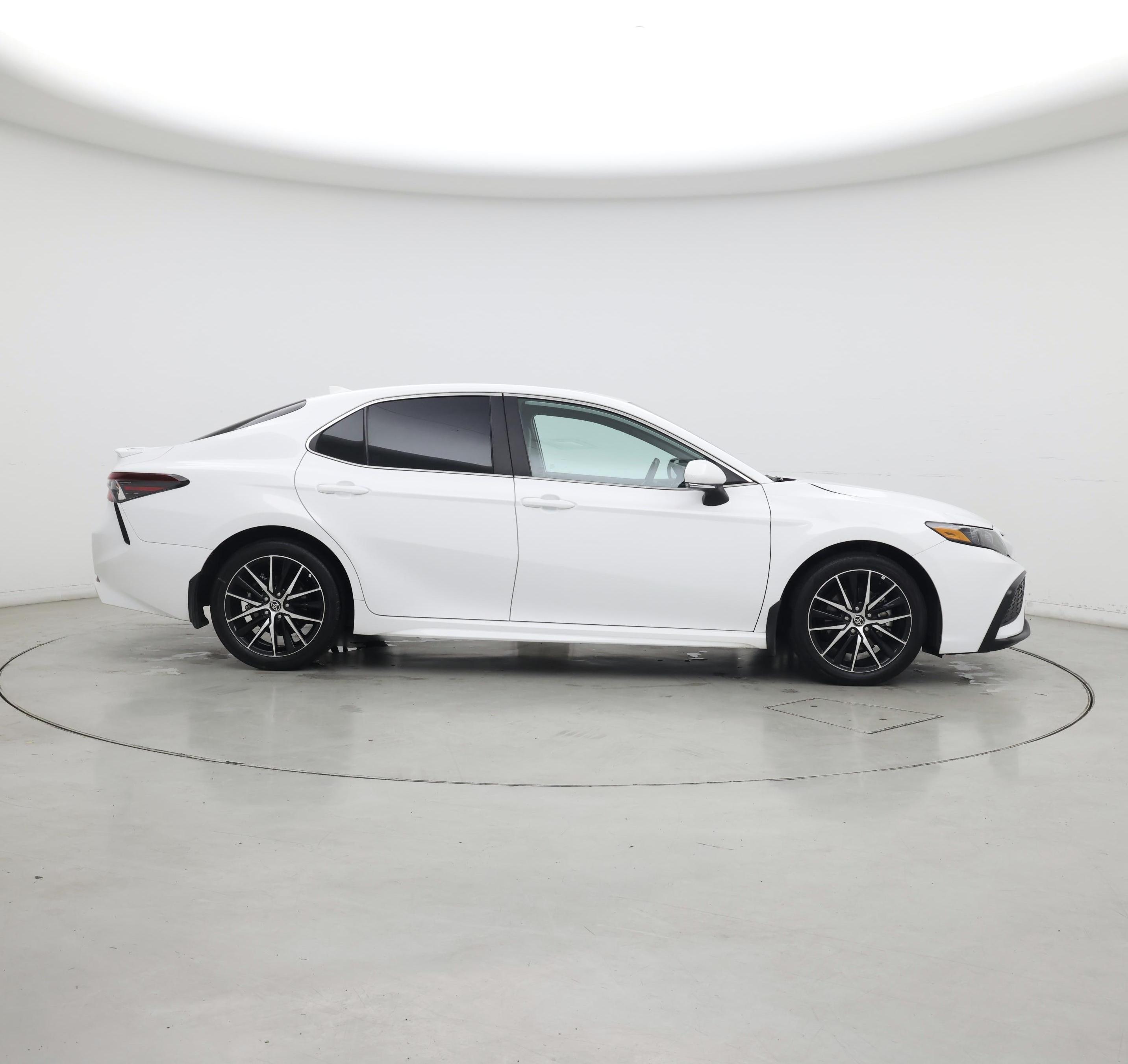 Thumbnail: 2024 Toyota Camry - 7