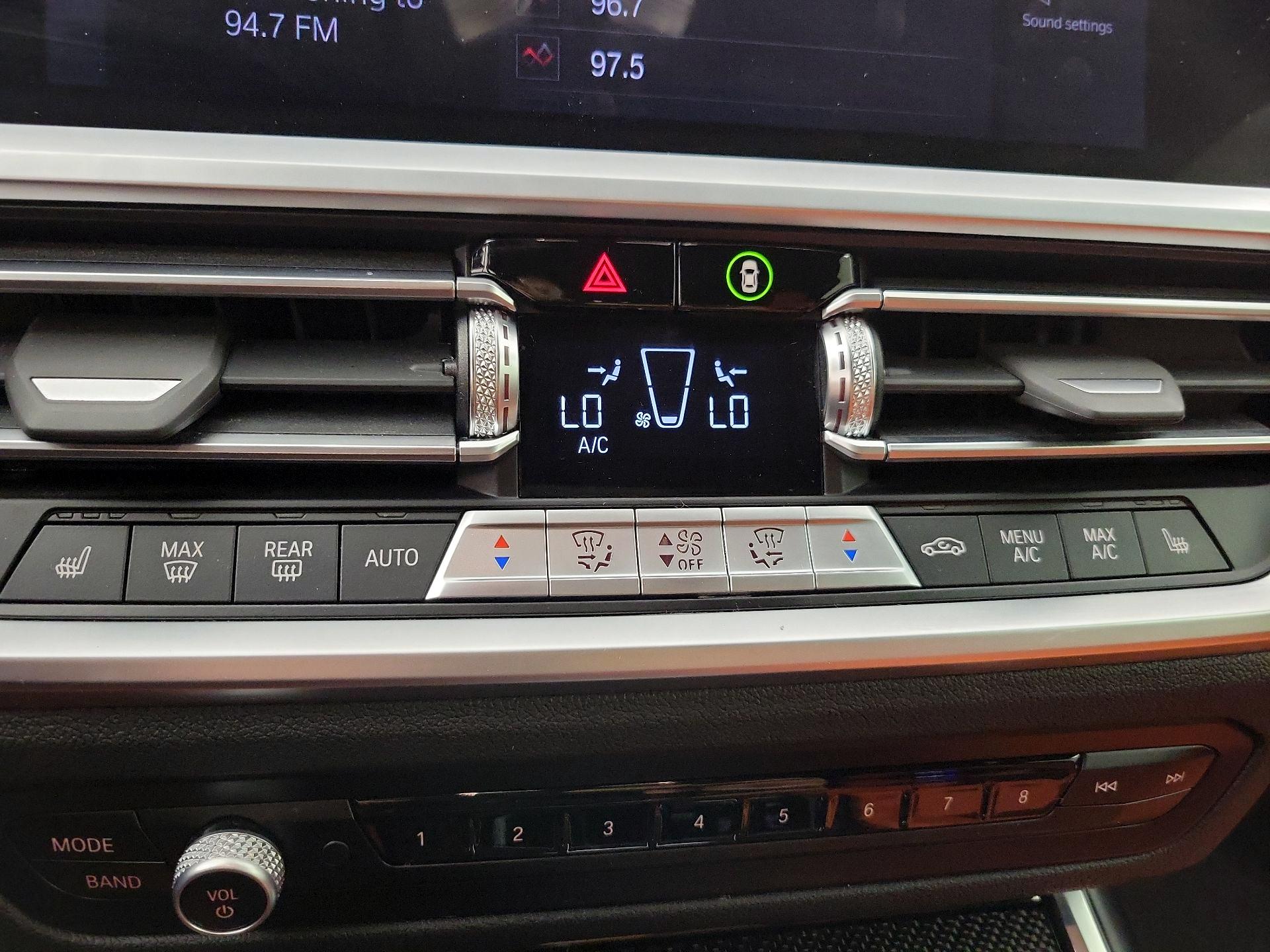 Thumbnail: 2023 BMW M4 - 17