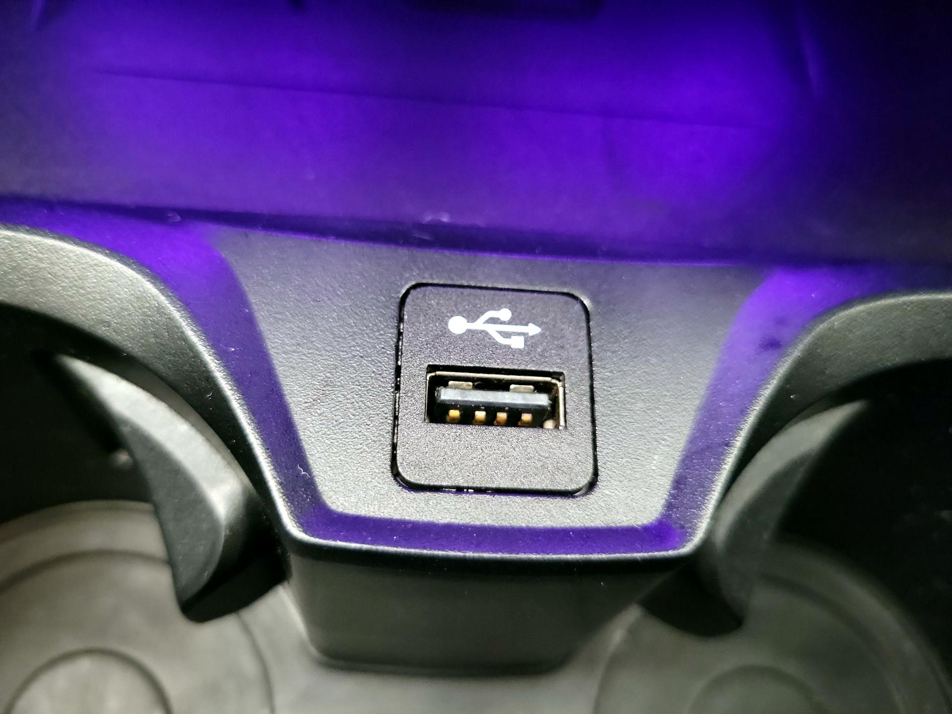 Thumbnail: 2023 BMW M4 - 19