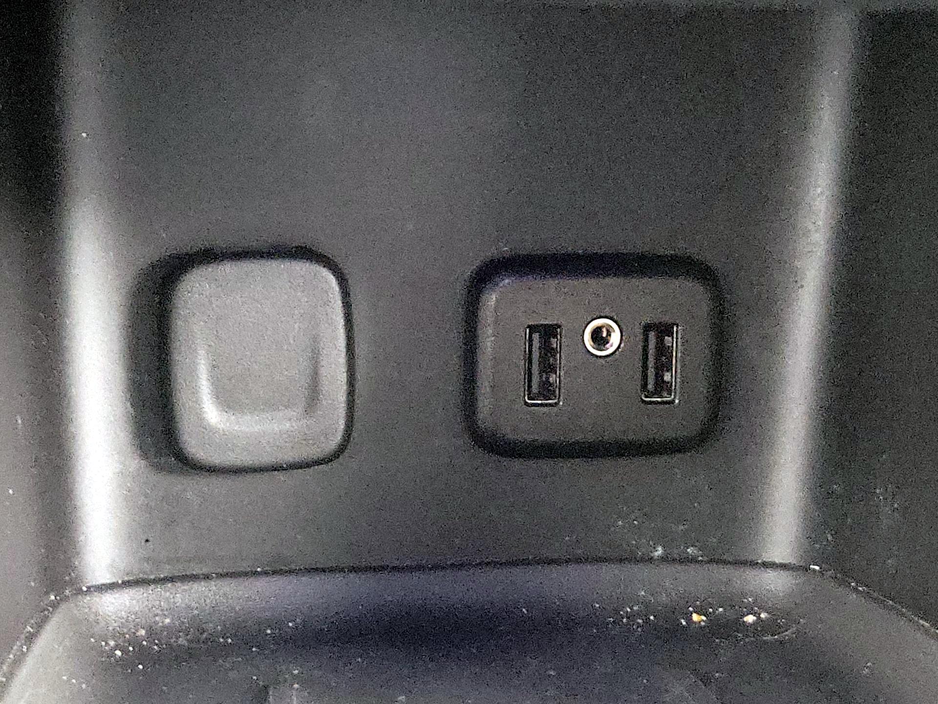 Thumbnail: 2019 GMC Acadia - 19