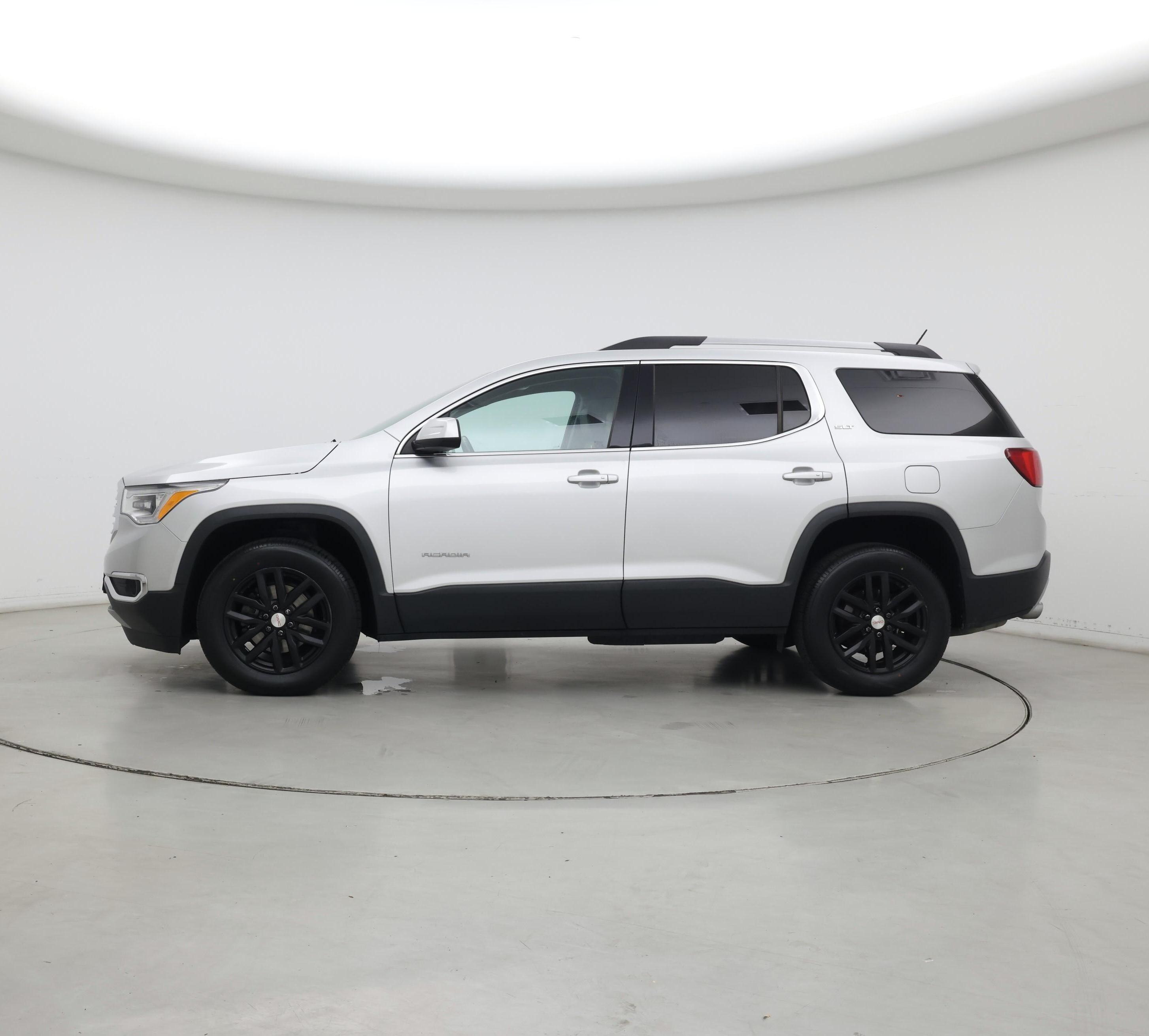 Thumbnail: 2019 GMC Acadia - 3
