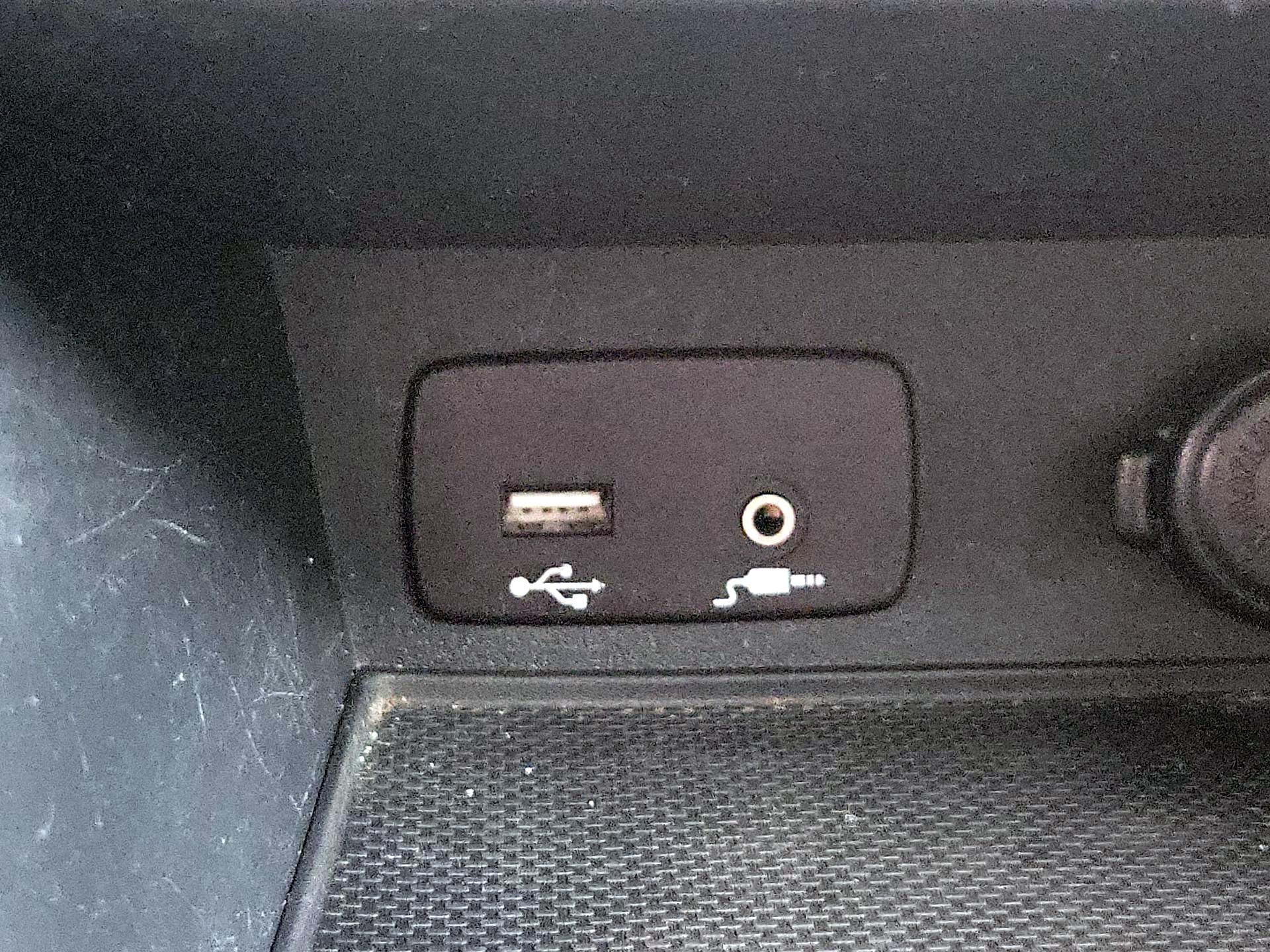 Thumbnail: 2023 Subaru Impreza - 18