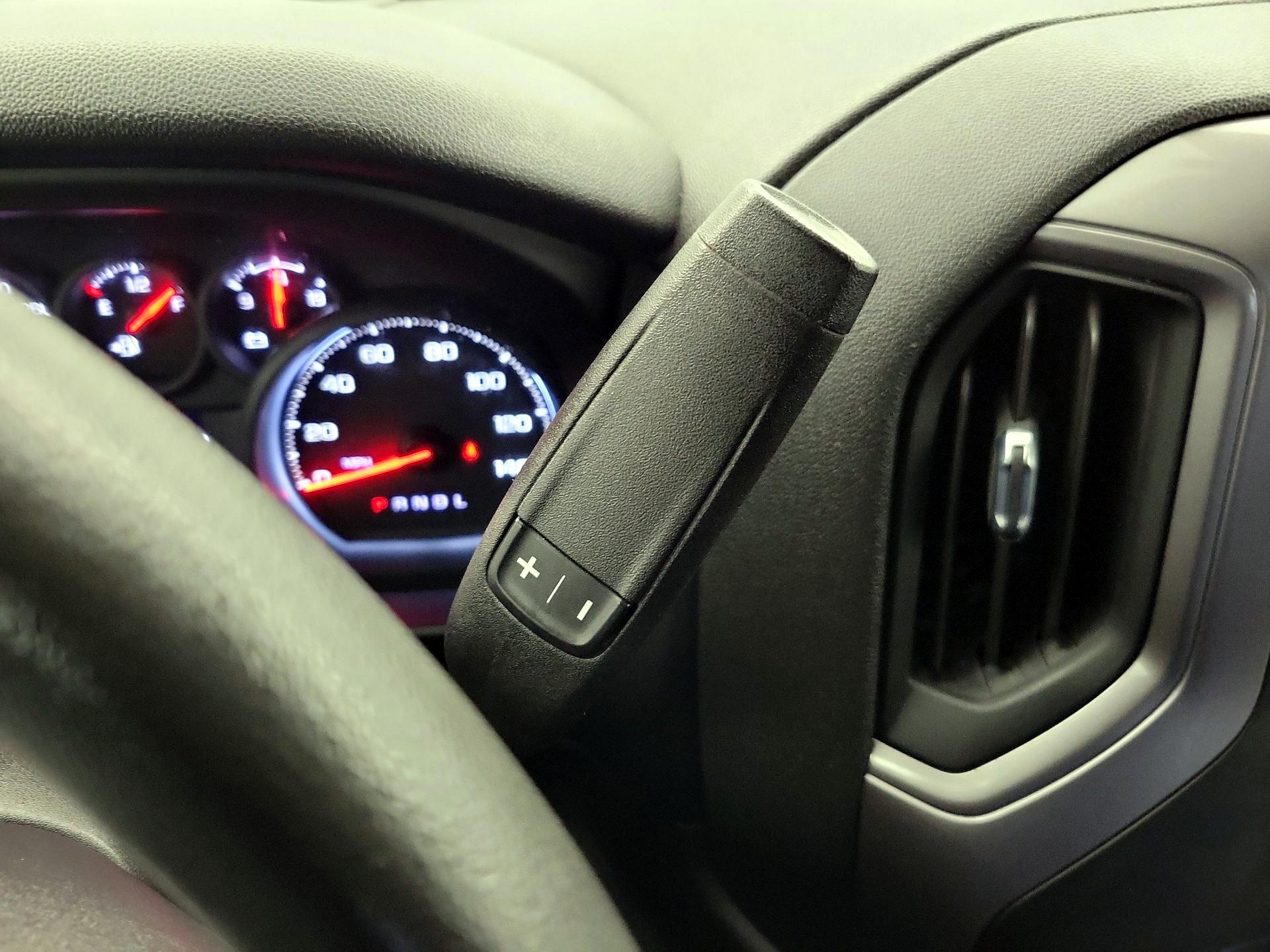 Thumbnail: 2022 Chevrolet Silverado 1500 - 17