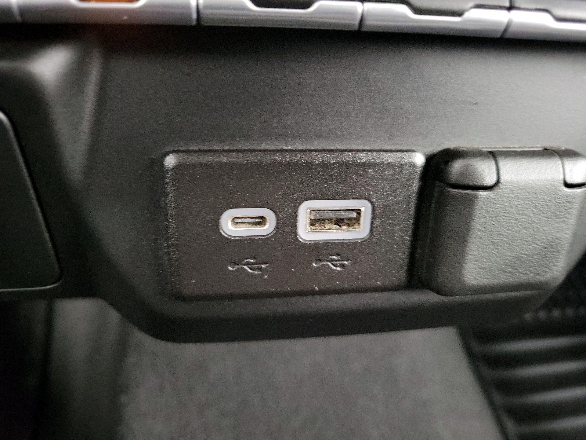 Thumbnail: 2022 Chevrolet Silverado 1500 - 18